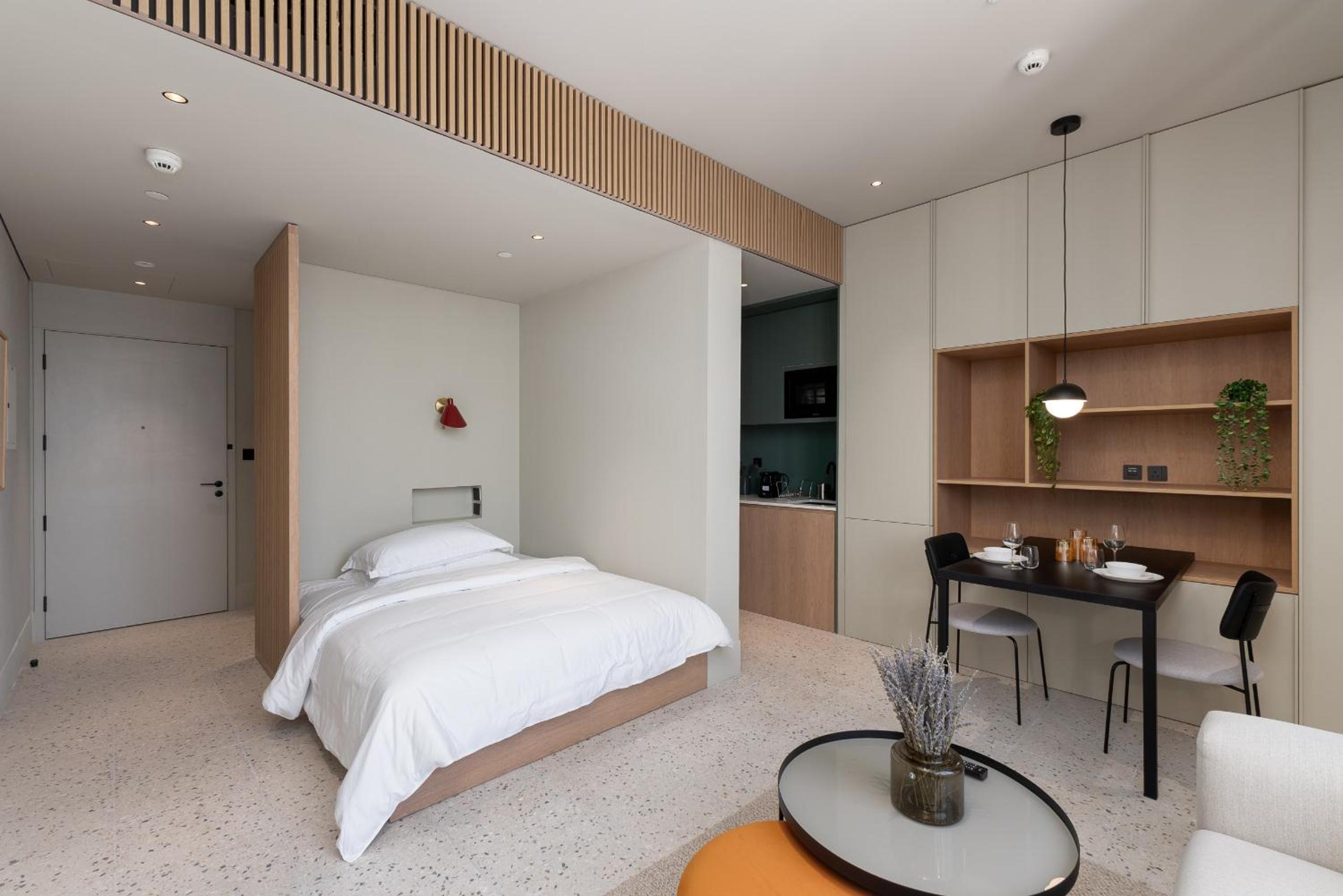 Upside Living, Burj Khalifa View, Business Bay - Mint Stay