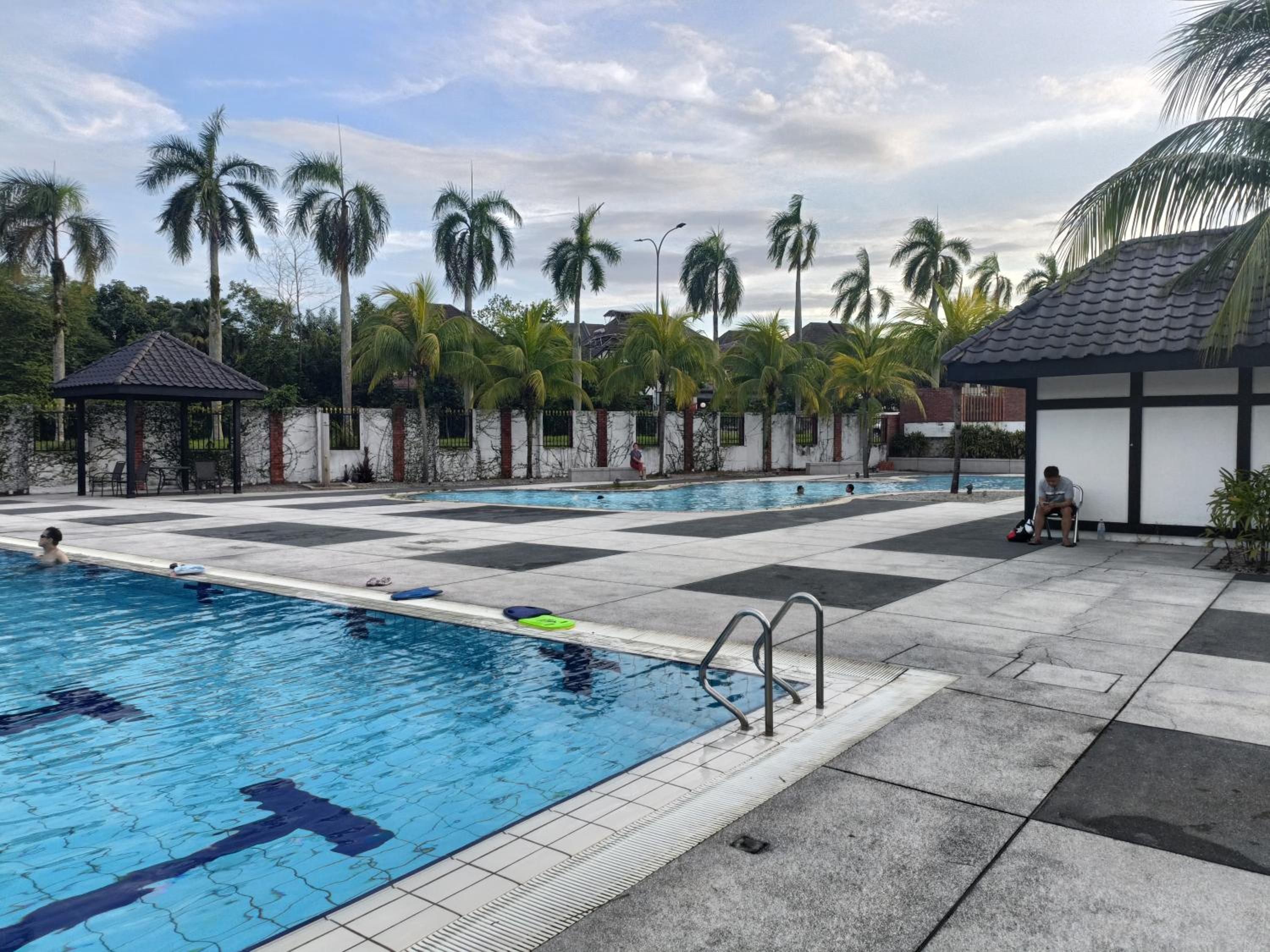 Sungai Long Homestay