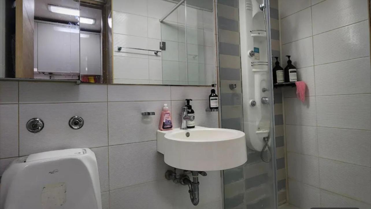 Gangnam House#good price#Luxury#Confort#Best location view 4