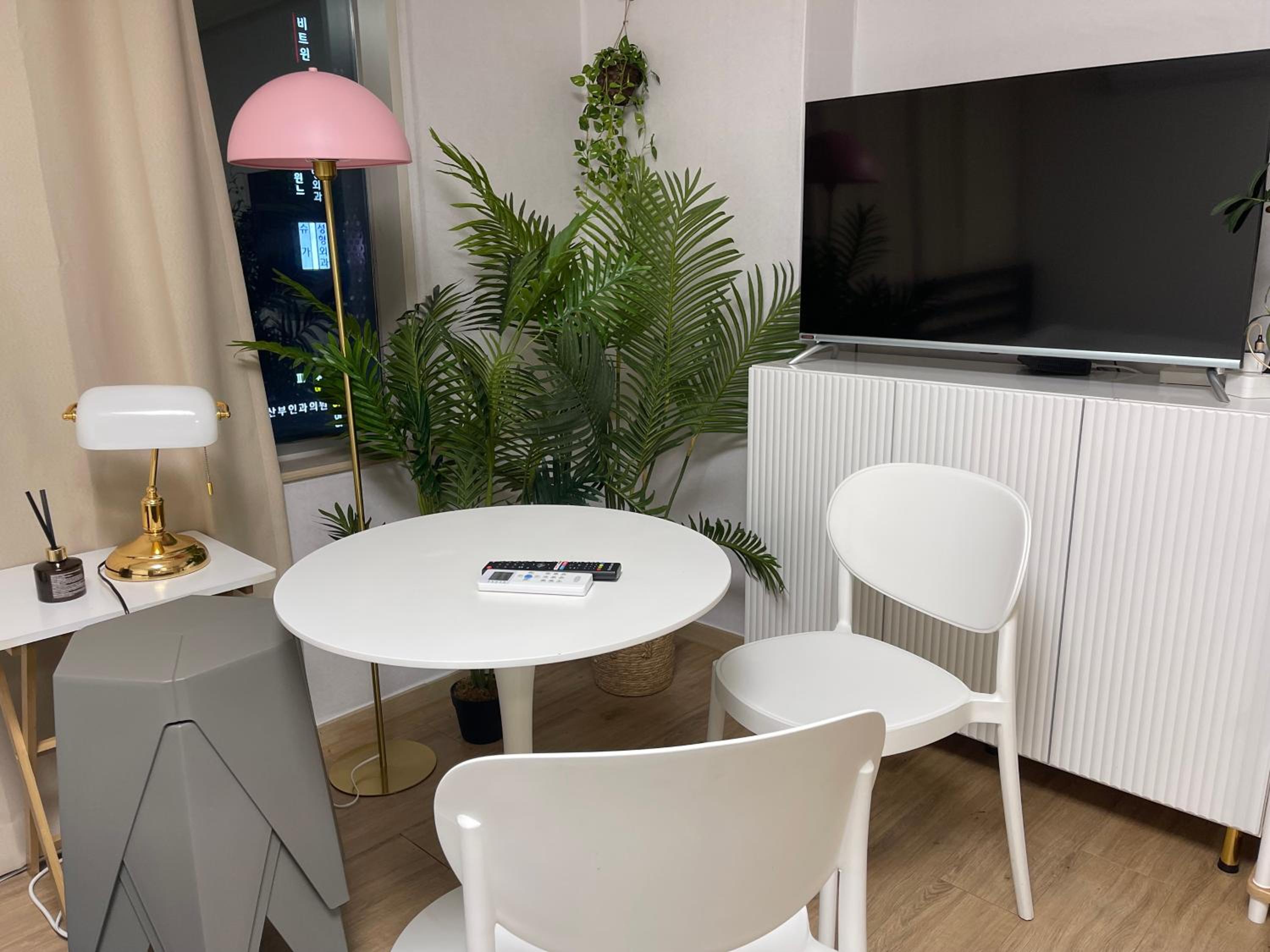 Gangnam House#good price#Luxury#Confort#Best location view 5