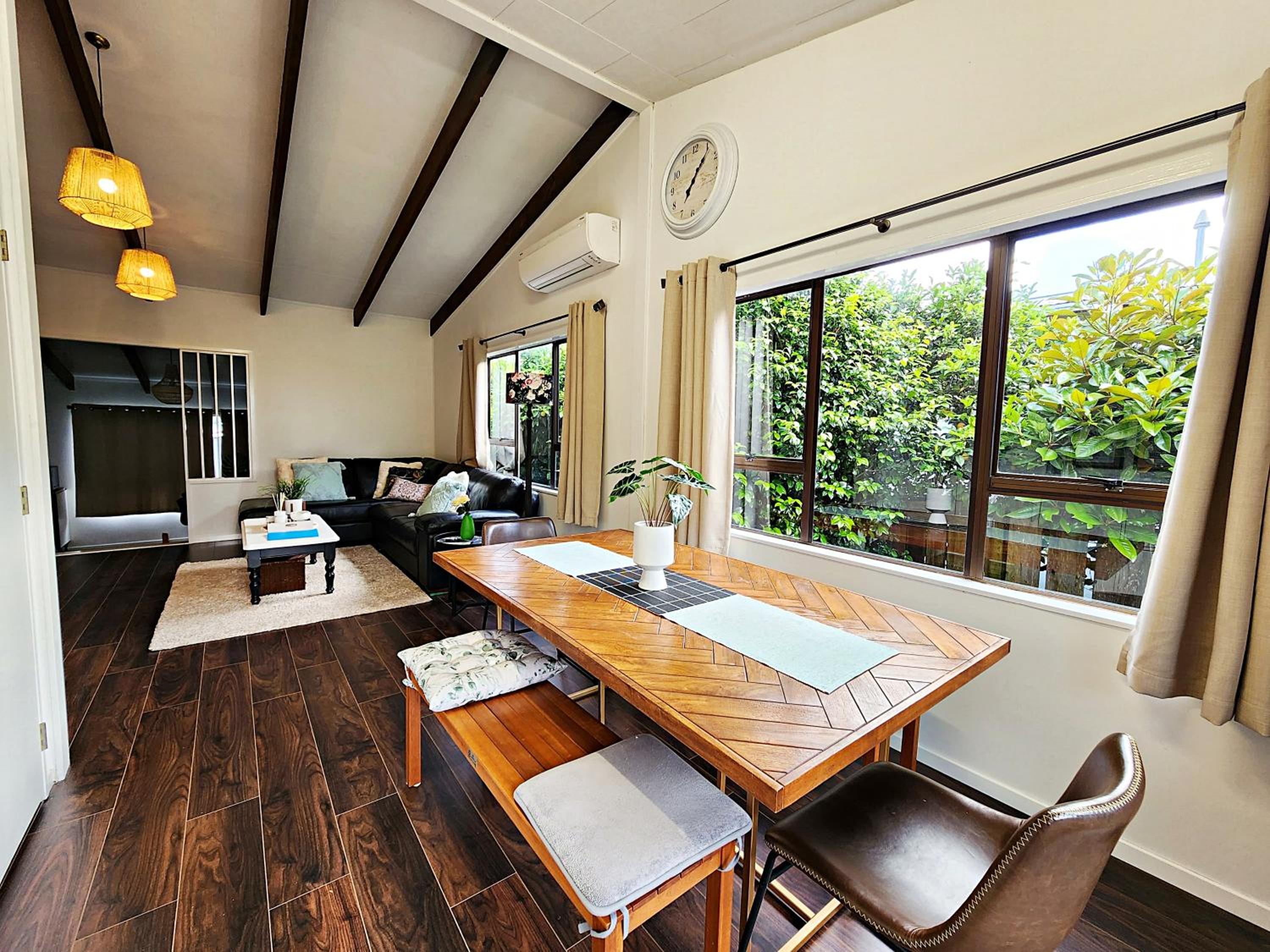 Cozy Lake Retreat Lake Views & Amazing Games Room view 2