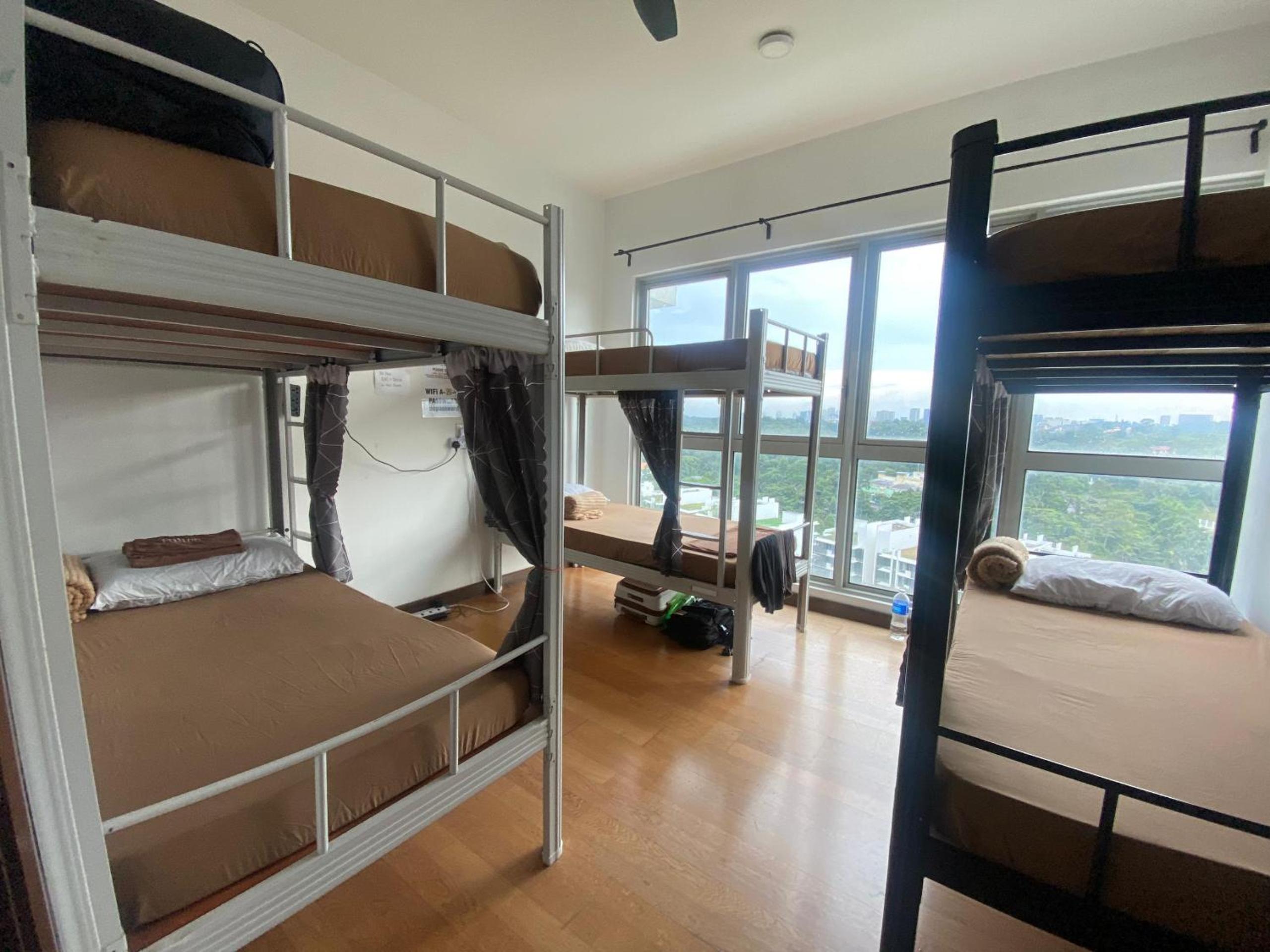 Regalia BestFriend Hostel