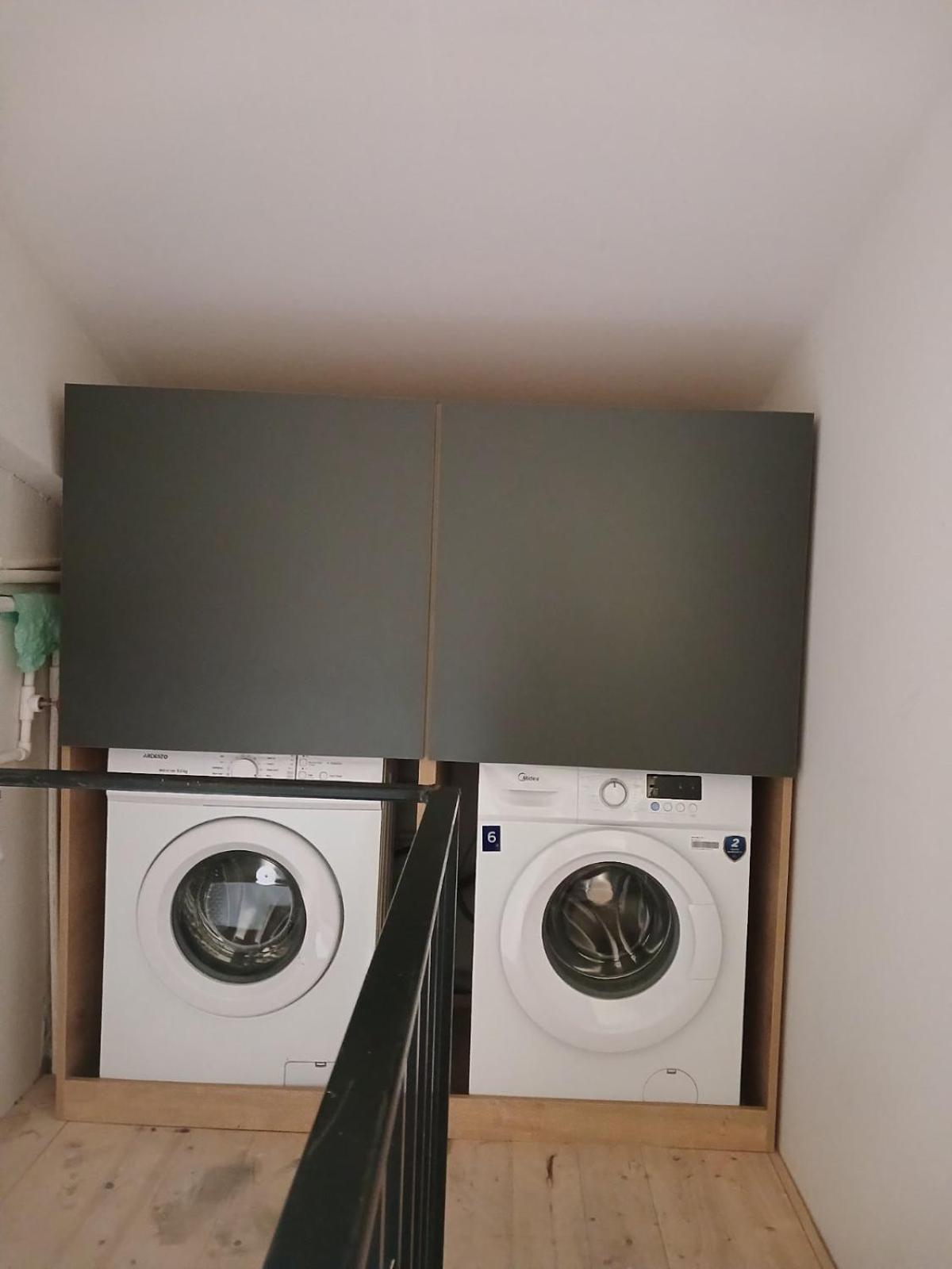 Tiny apartments on Orbeliani square - Green line