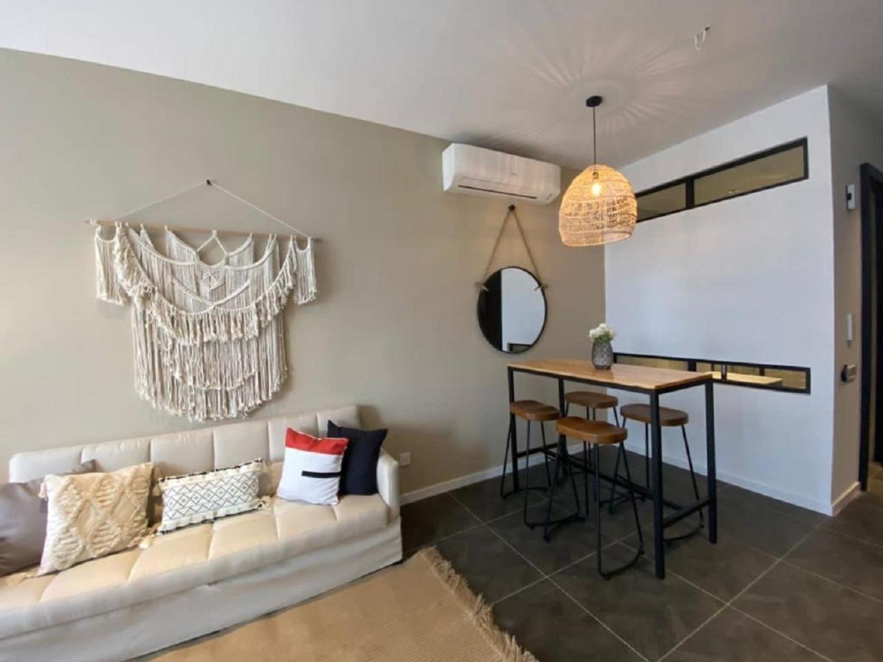 Scarletz Suites Kuala Lumpur Near Twin Tower KLCC
