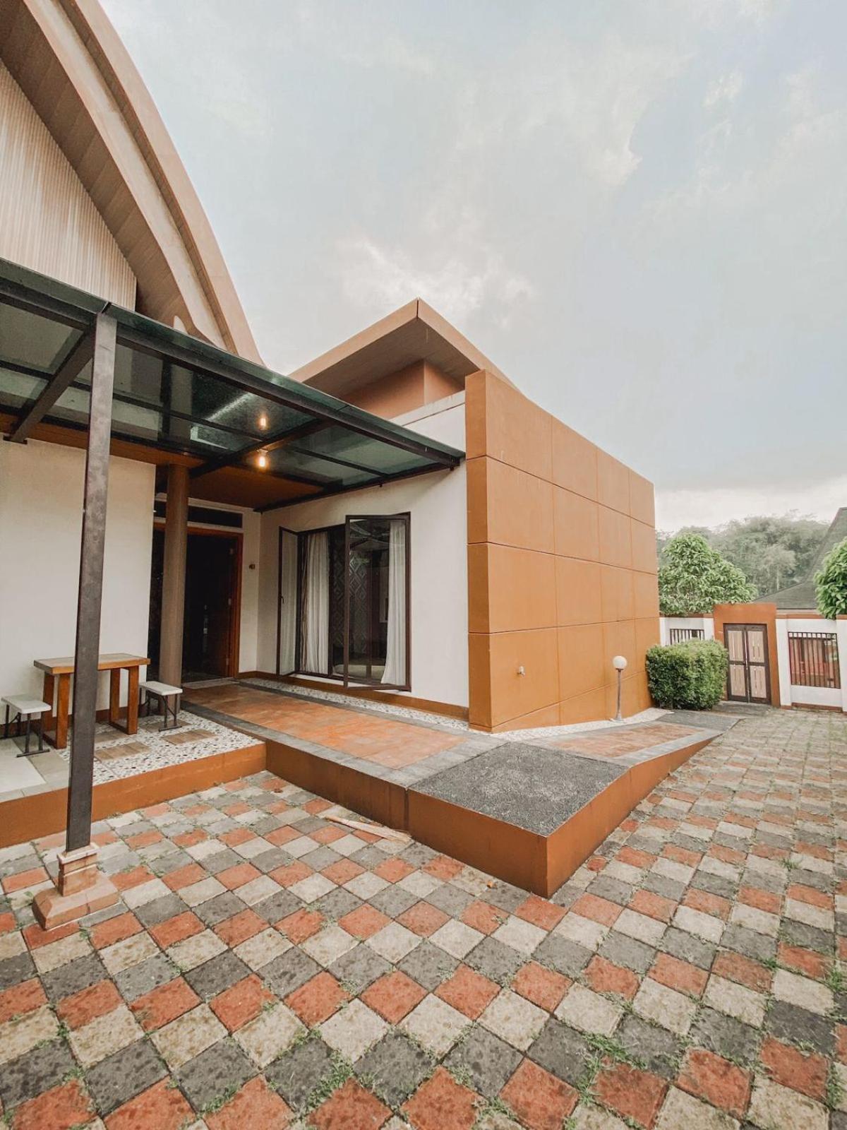 Villa Salsa - Vimala Hills