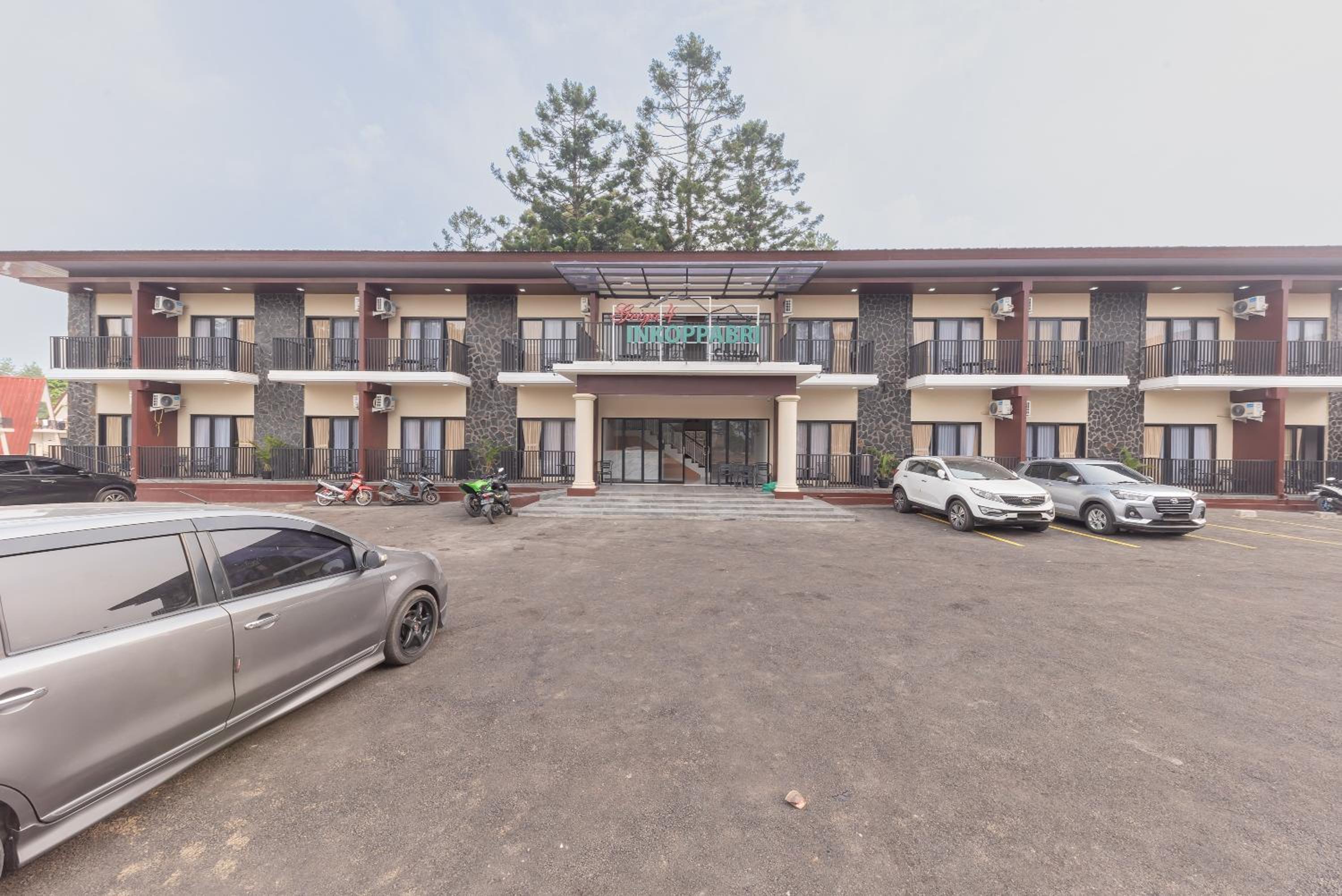 Urbanview Hotel Inkoppabri Cisarua Puncak