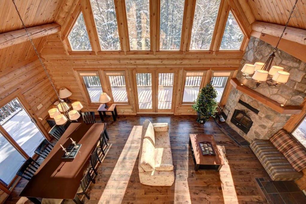 Luxury Lake Loghouse - Mont Tremblant