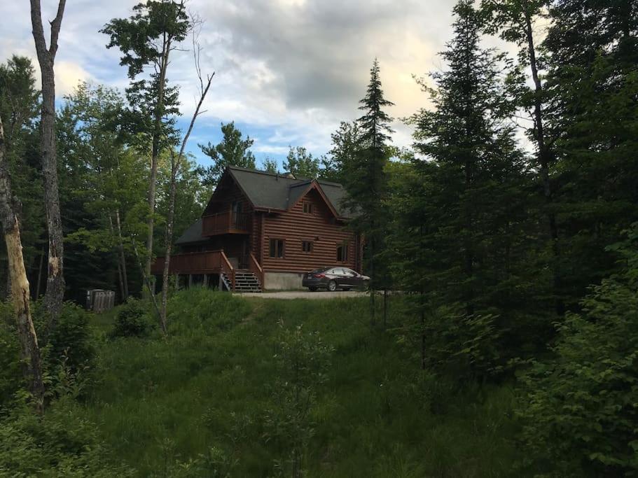 Luxury Lake Loghouse - Mont Tremblant