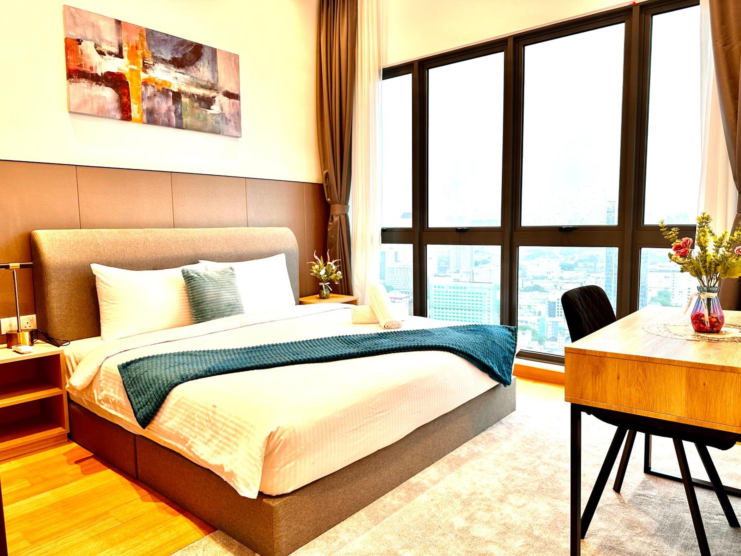 The Luxe Colony Klcc By NTR Resources