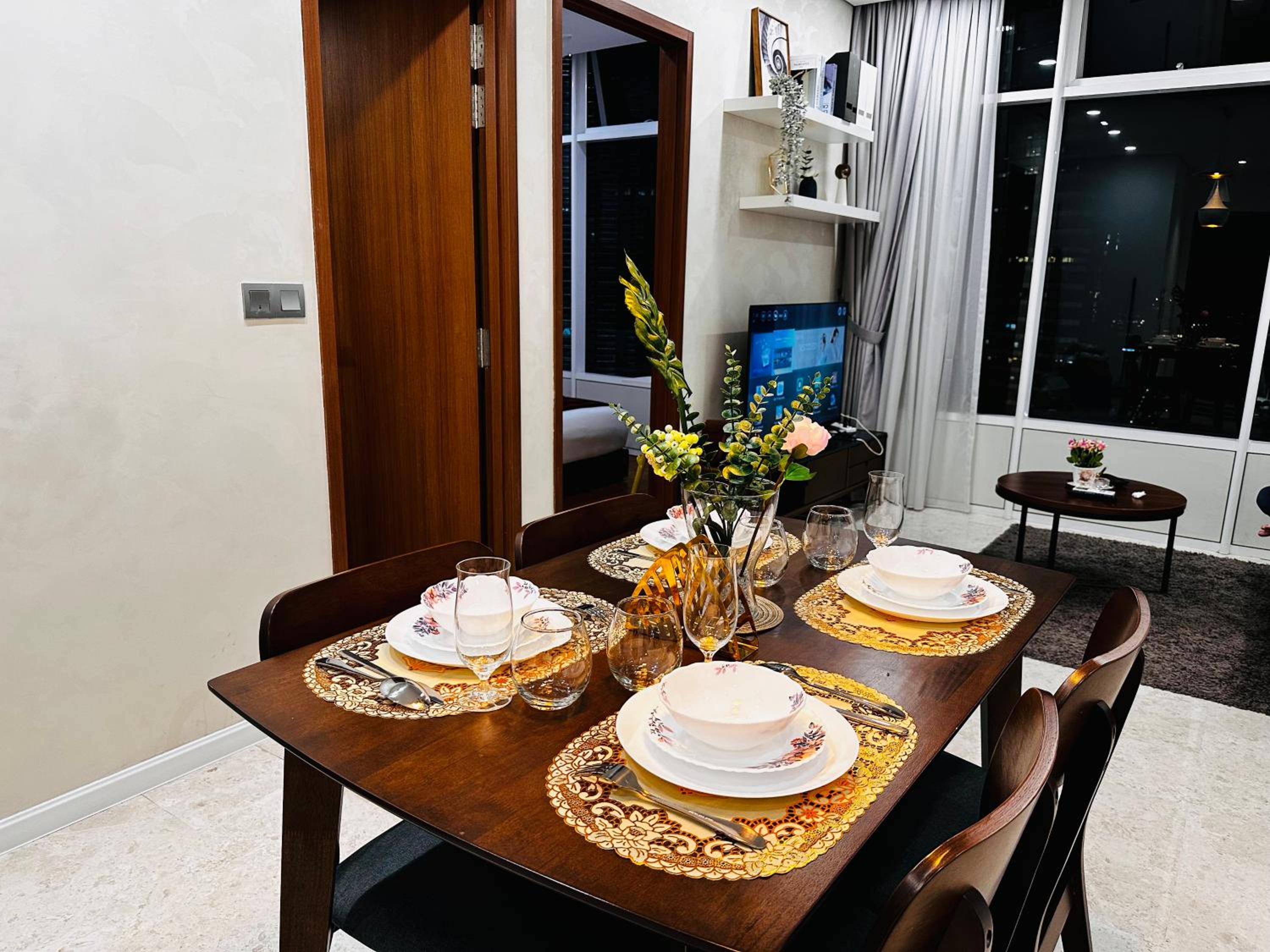 The Luxe Colony Klcc By NTR Resources