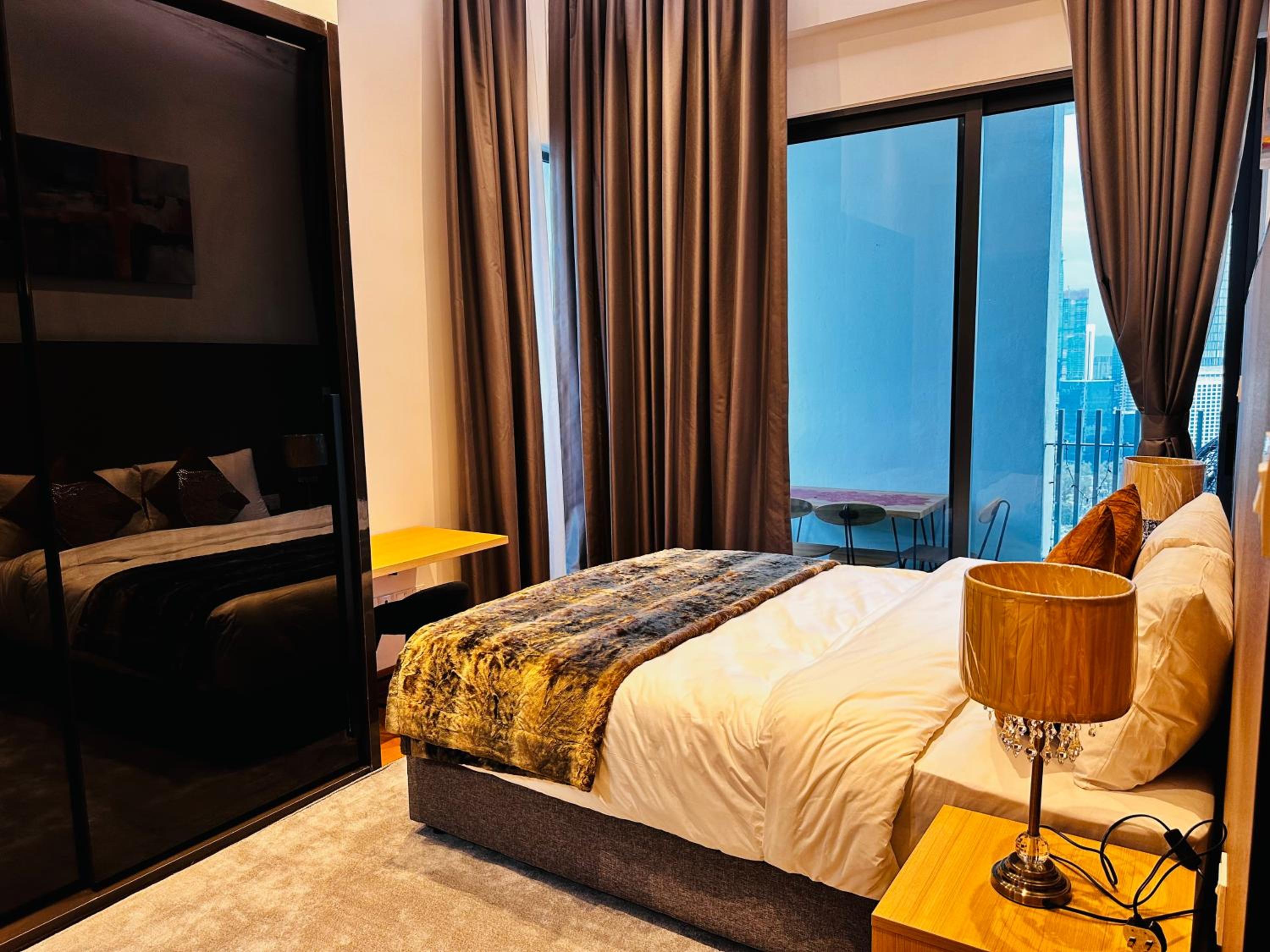 The Luxe Colony Klcc By NTR Resources