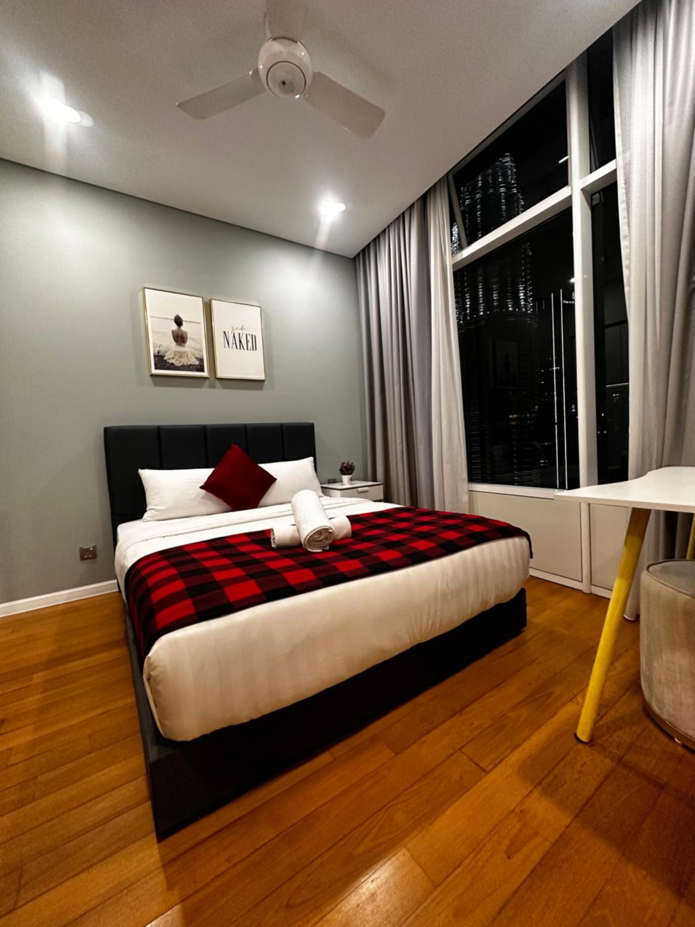 The Luxe Colony Klcc By NTR Resources