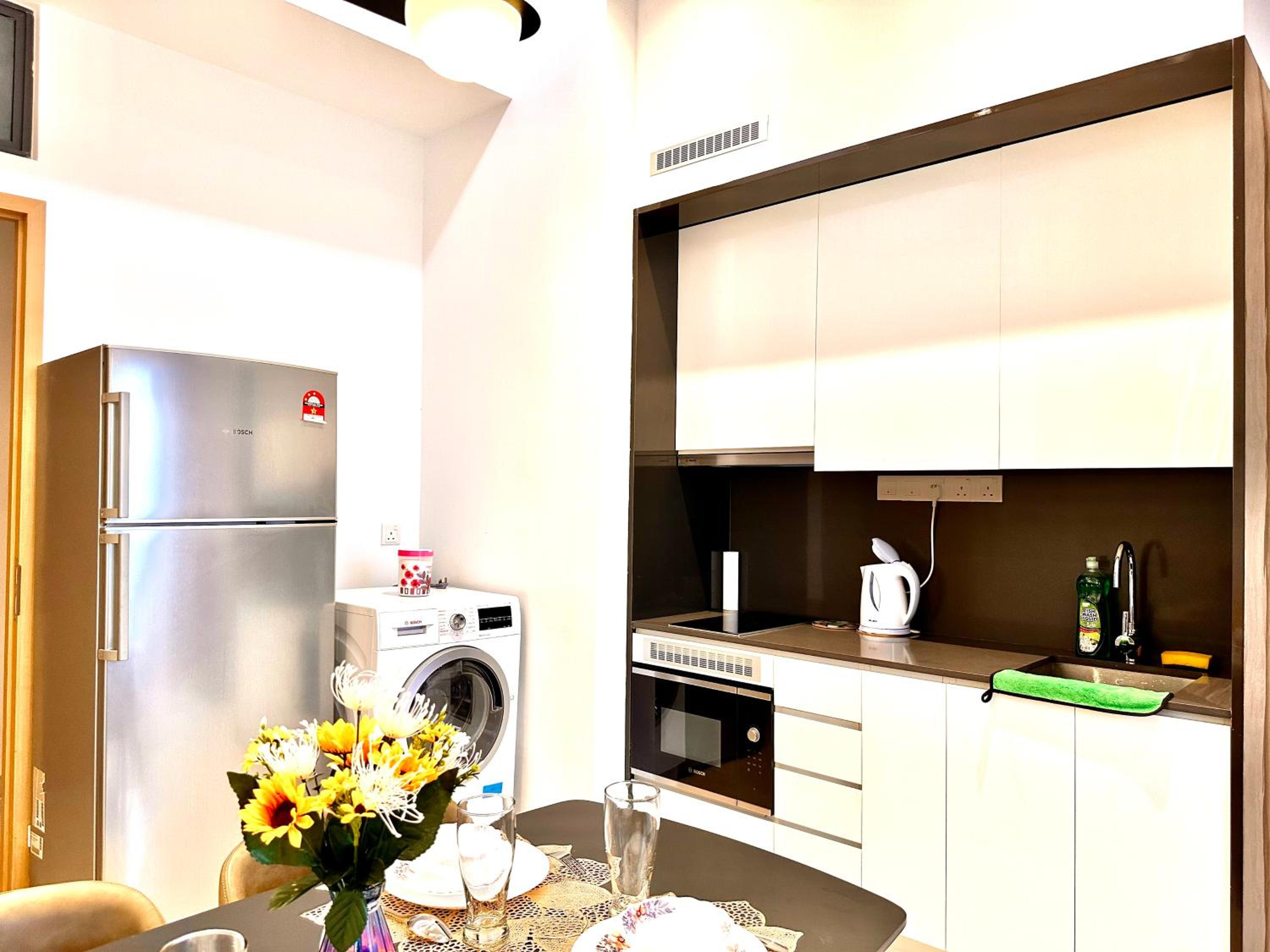 The Luxe Colony Klcc By NTR Resources