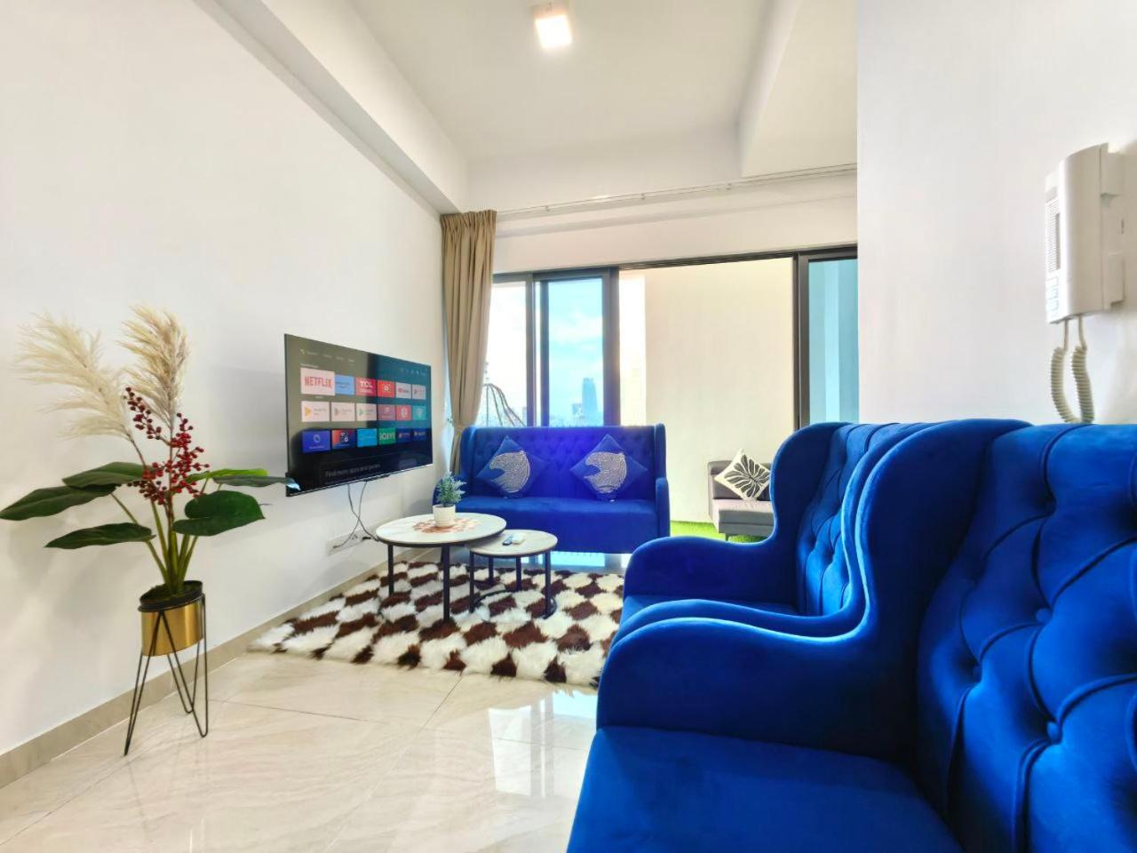 The Luxe Colony Klcc By NTR Resources