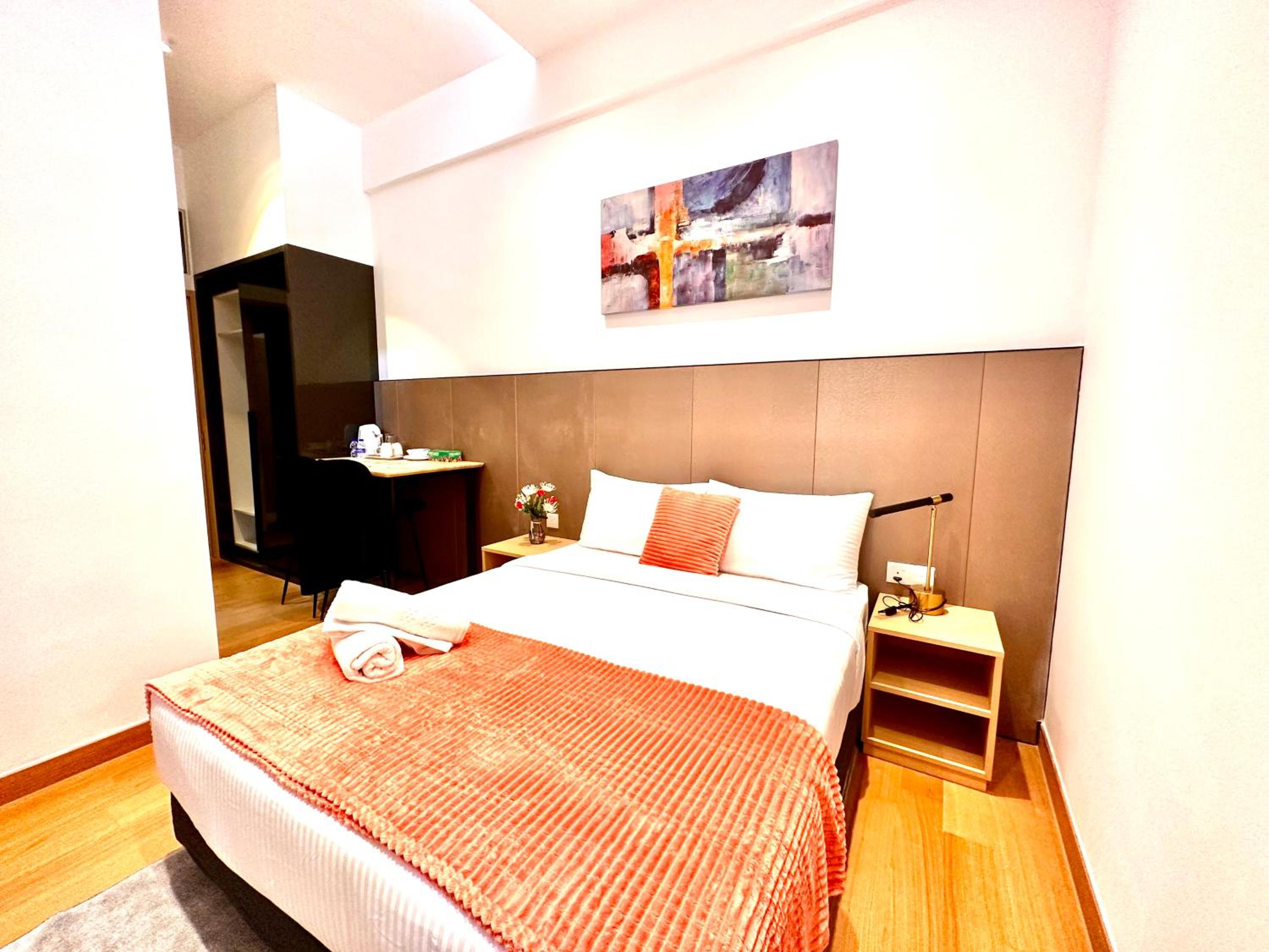 The Luxe Colony Klcc By NTR Resources