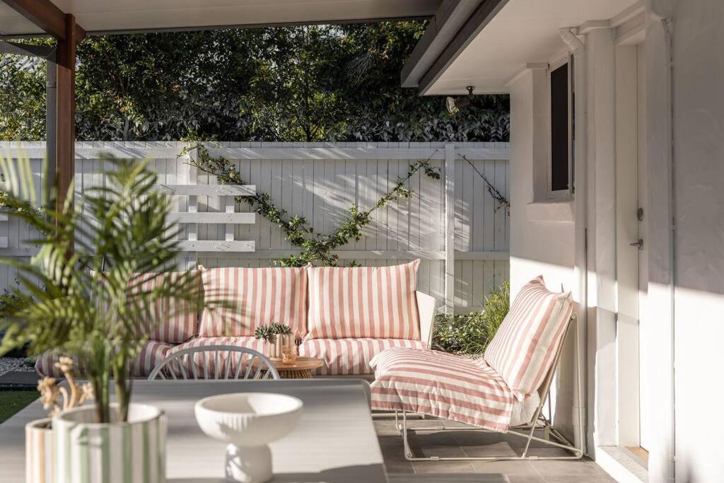Yo Caba Caba - Beach House with a Colourful Twist!