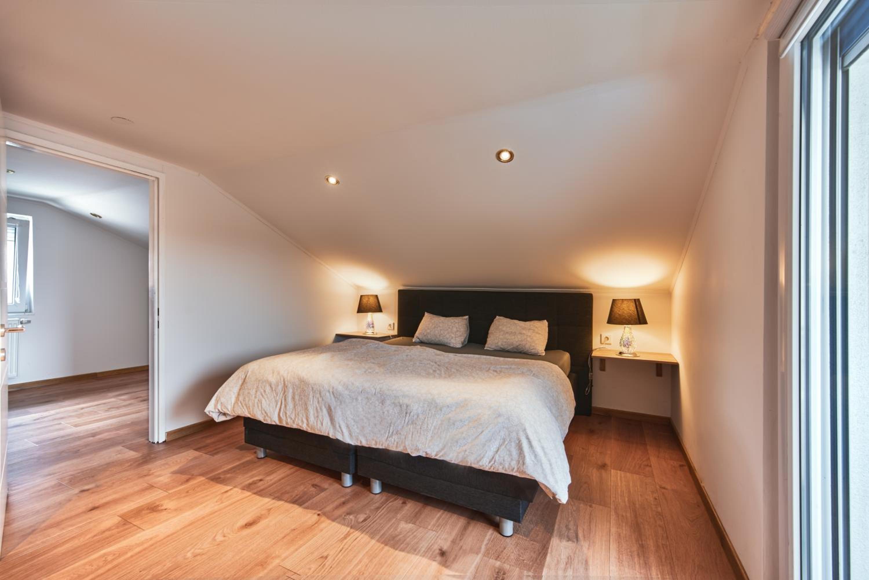 Luxurious 3BD Villa in Prime Location of Vienna