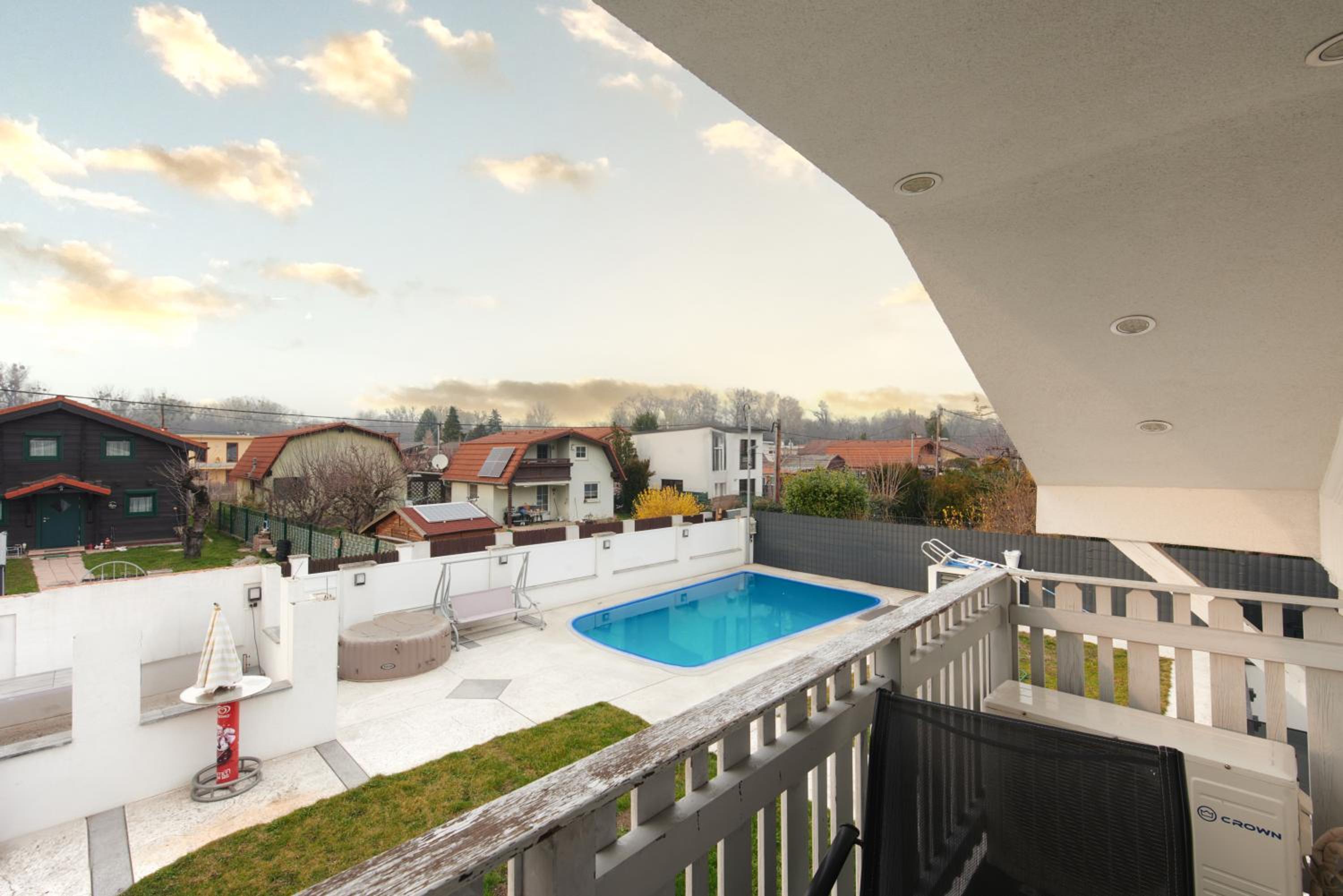 Luxurious 3BD Villa in Prime Location of Vienna