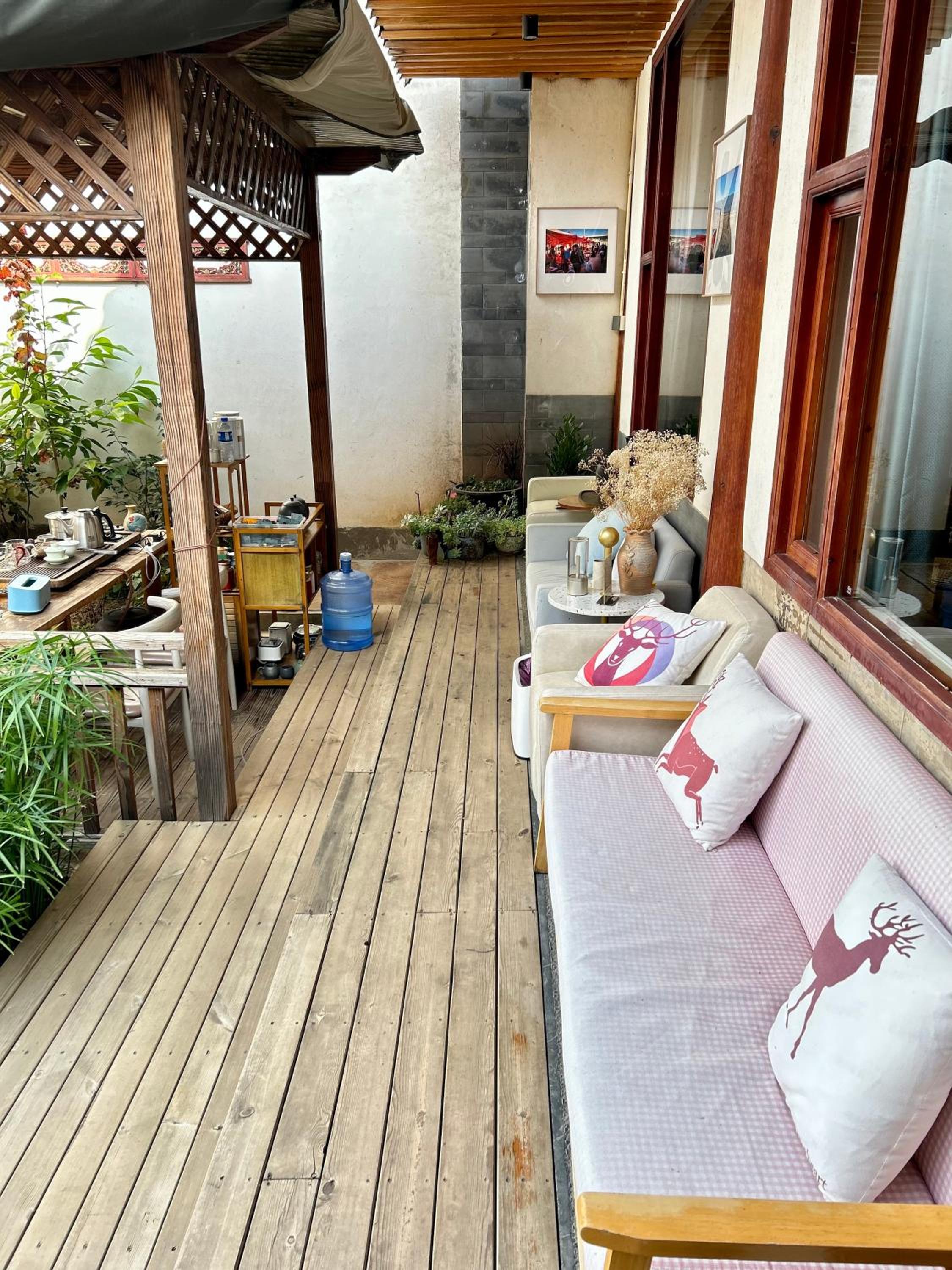 Jianchuan Shaxi Huasheli Inn