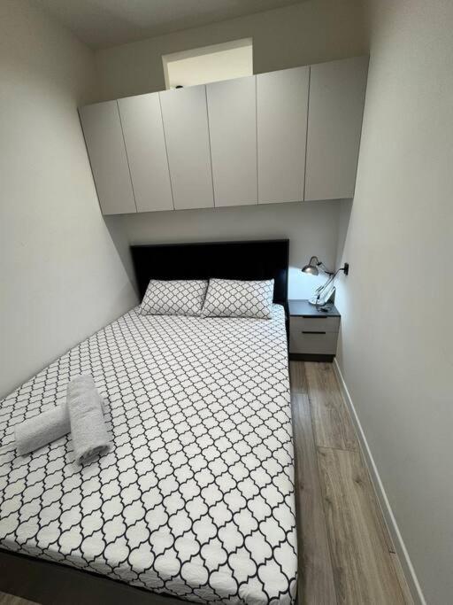New cozy apart in parkent street