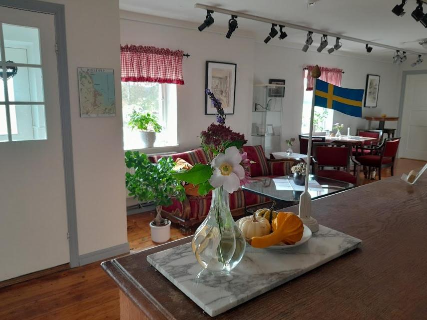 Kullabygdens Bed & Breakfast Traditionellt B&B Bäddat och klart Frukost ingår