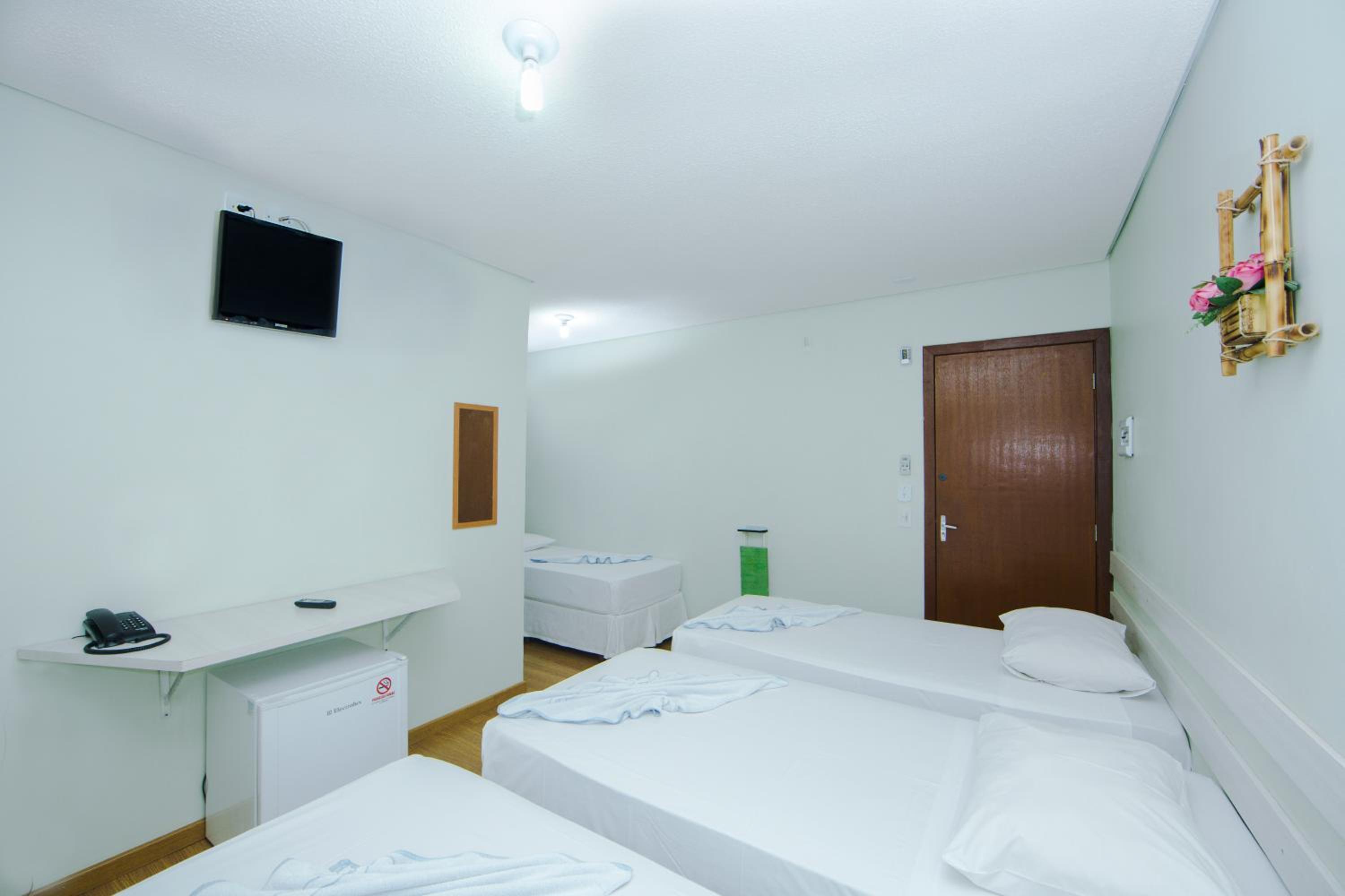 Hotel e Pousada Caroline
