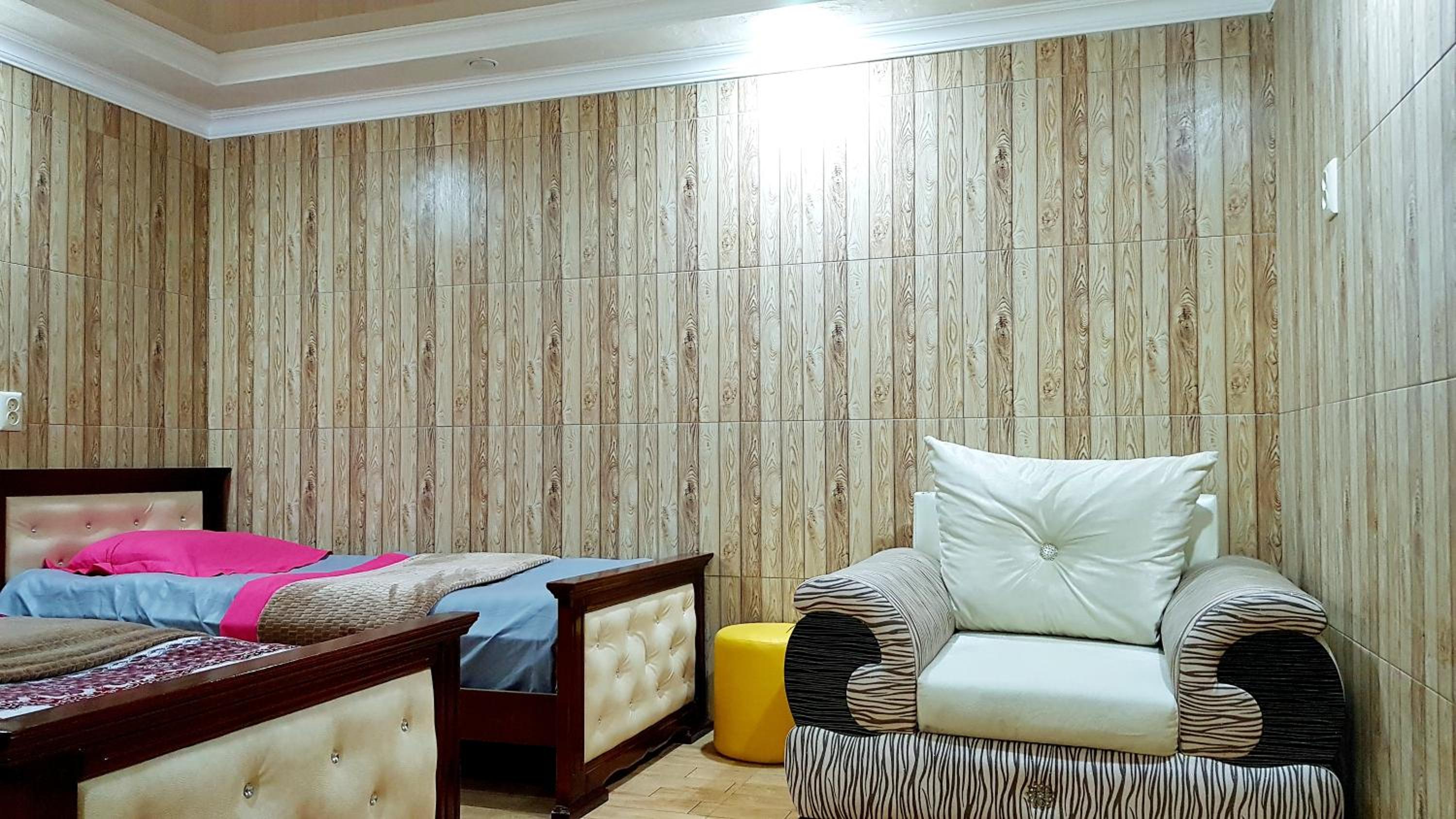Guests Hausse PLPLAN JAM