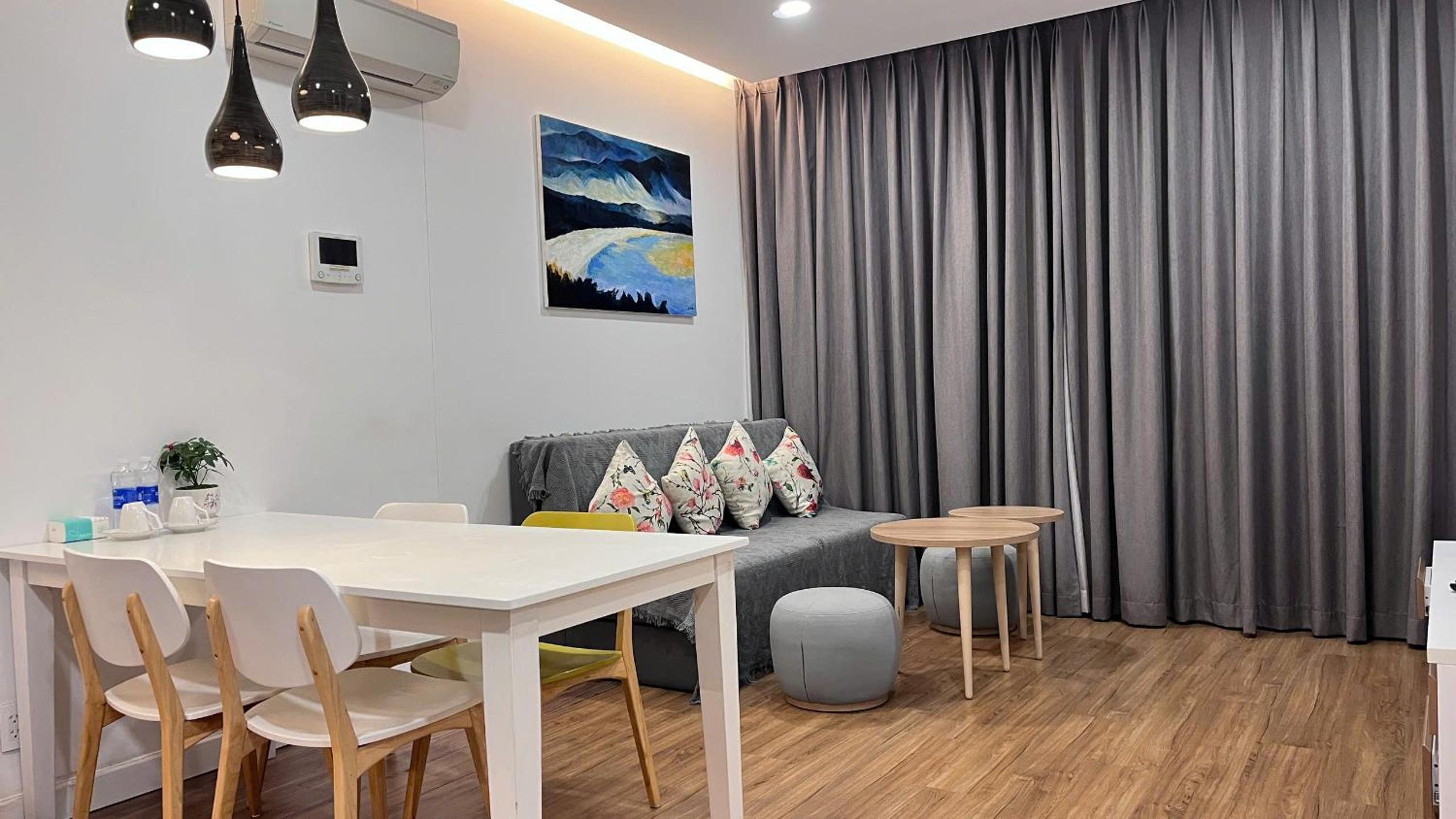 The Wellington-Republic Apartment Airport