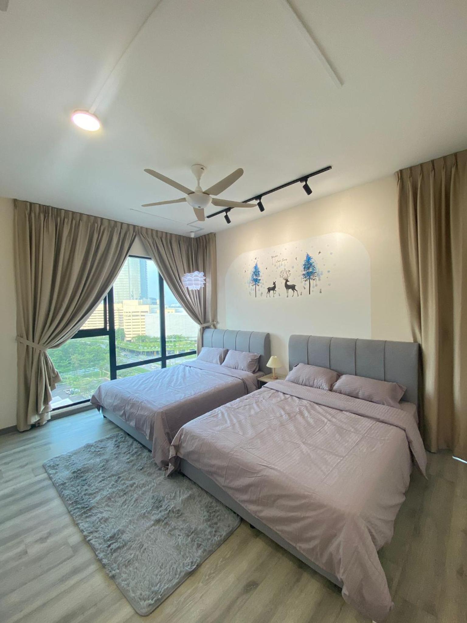 Mosaic Southkey 4BR 14 pax
