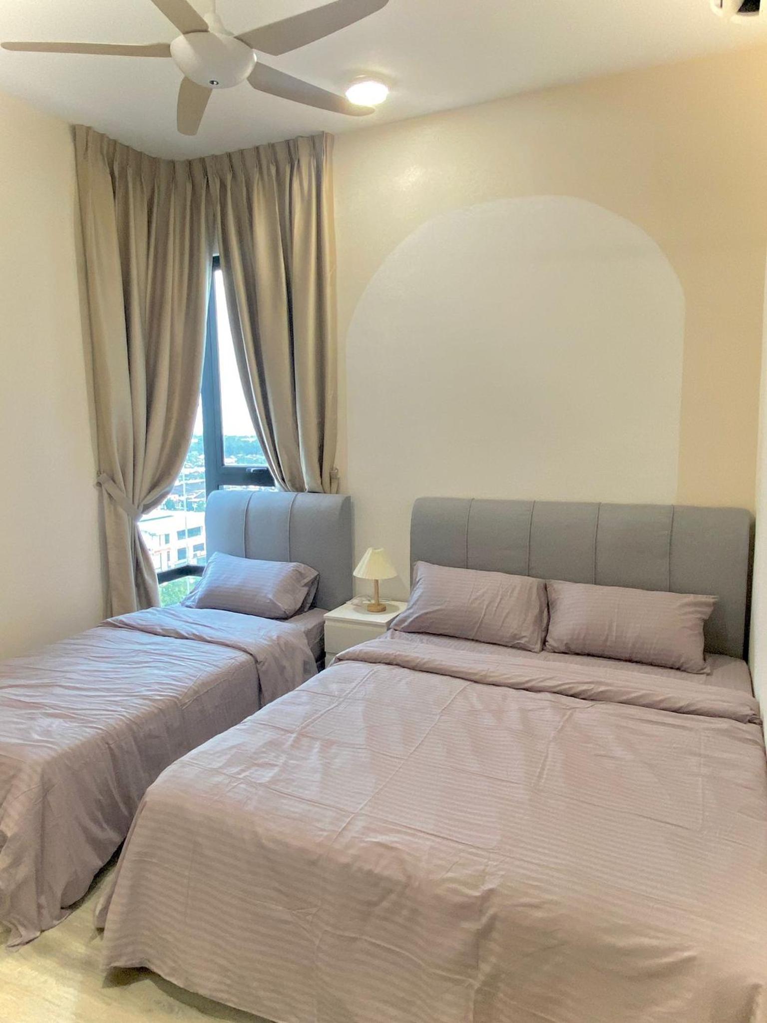 Mosaic Southkey 4BR 14 pax