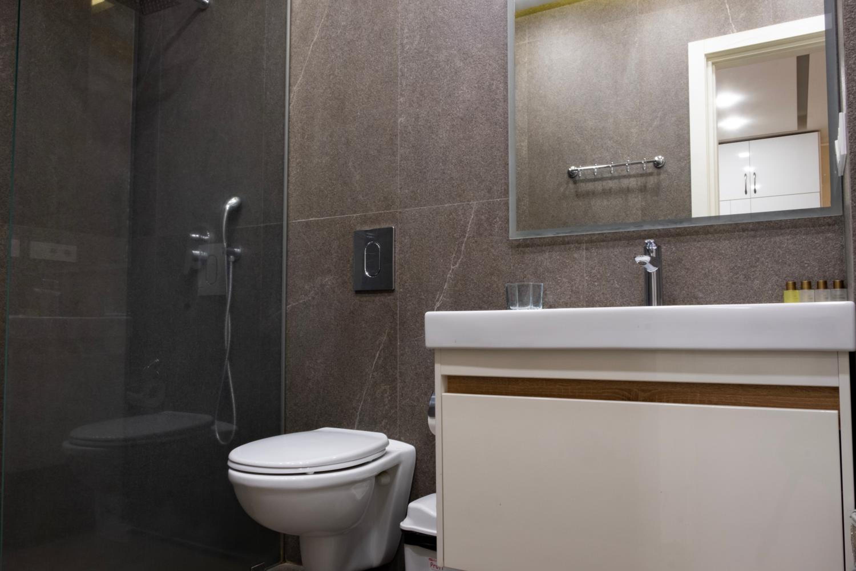 Welcome Northern Avenue Apartments