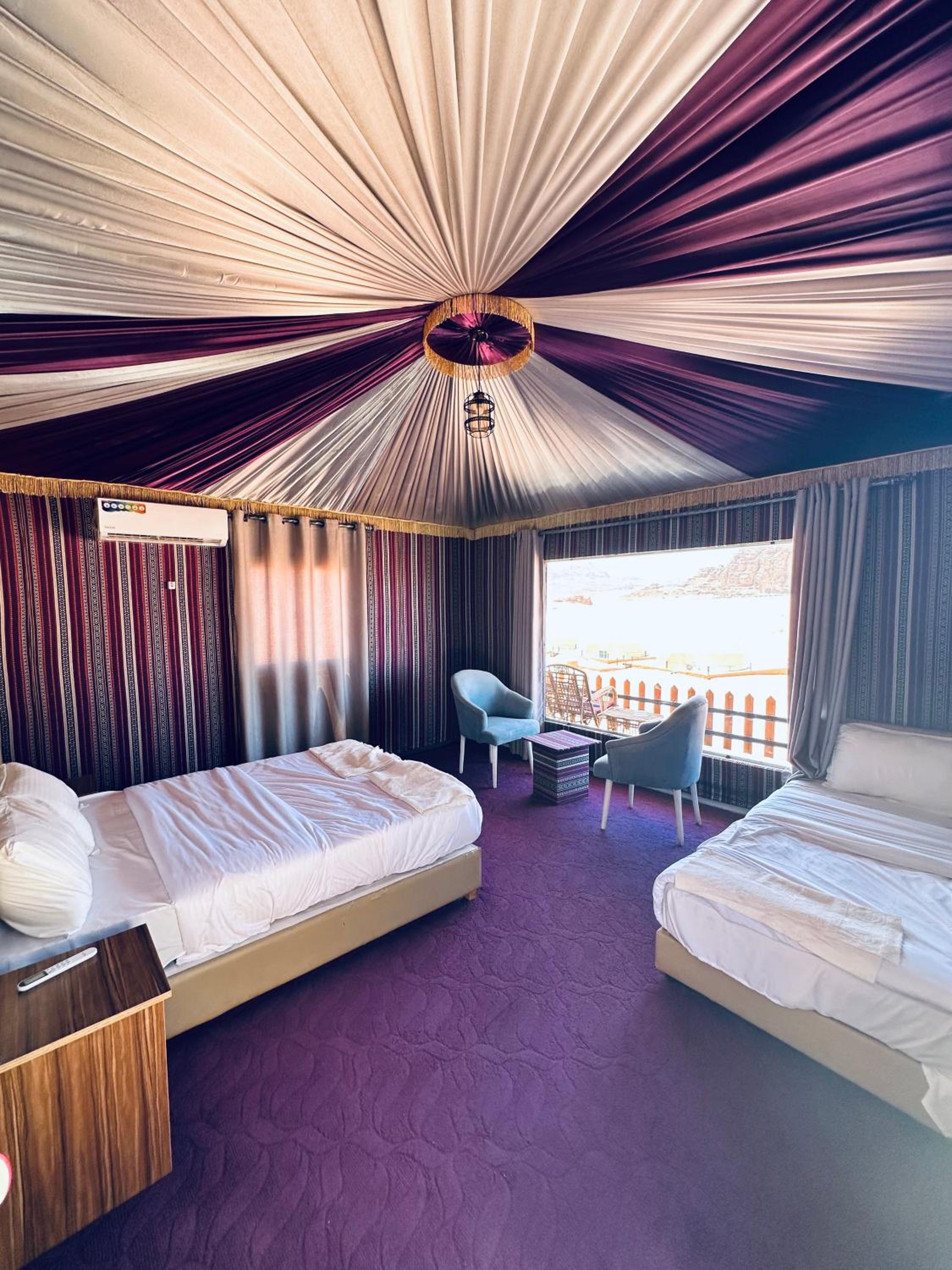 RUM MAGIC SANDS BuBBLES CAMP