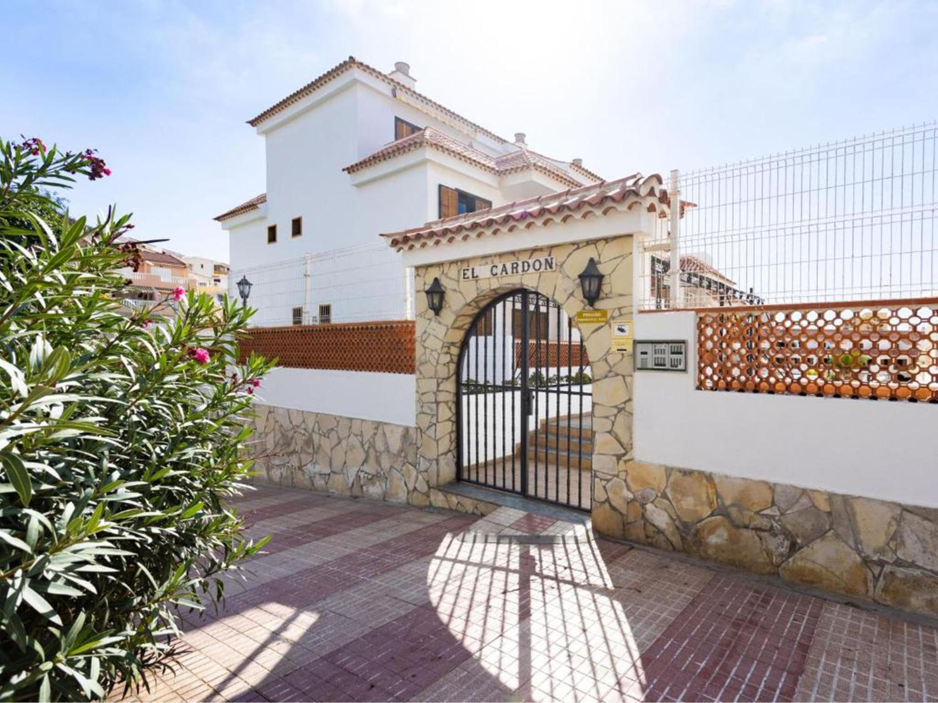 Live Playa Las Américas Residencial el Cardón