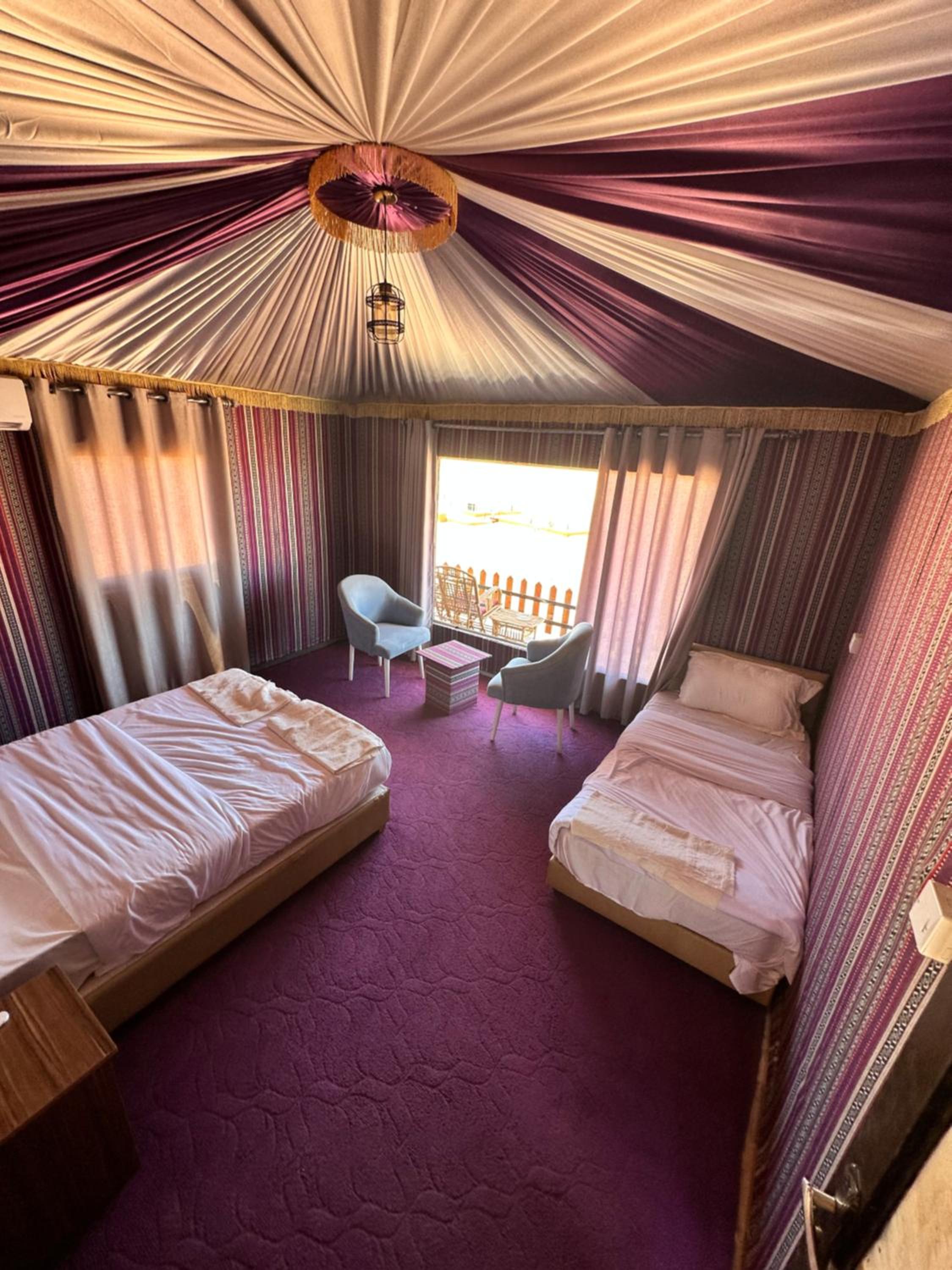 RUM MAGIC SANDS BuBBLES CAMP