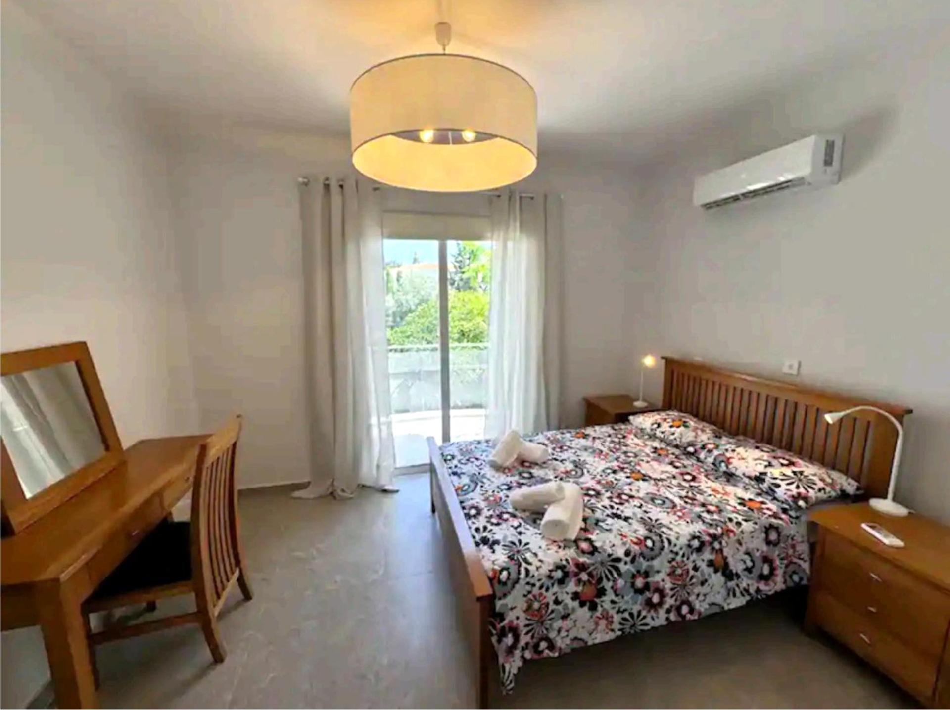 Stunning & Cosy, Direct Pool Access, 2BR, with Private Patio! Serenity Townhouse