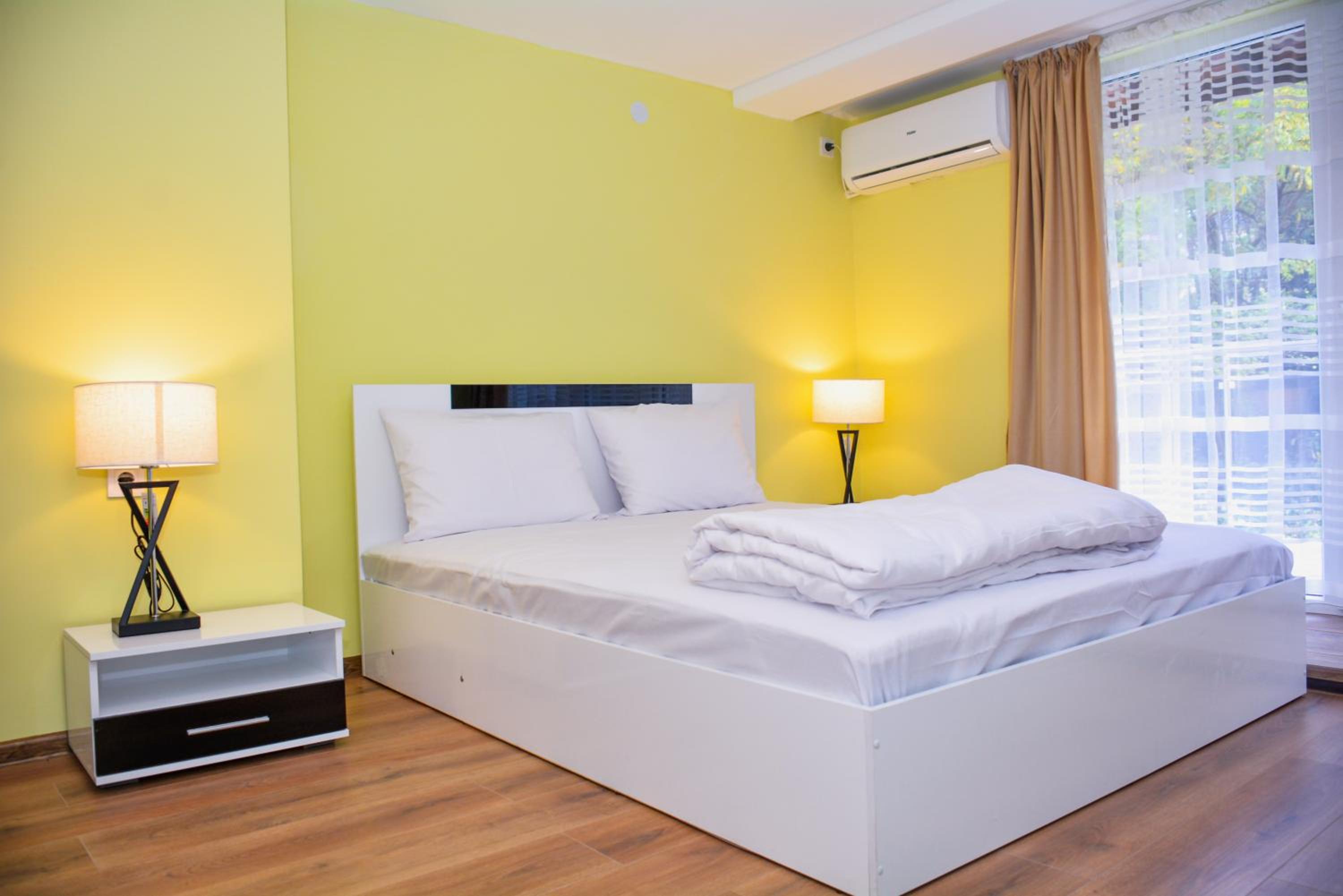 Rade III-Vratsa Exclusive mountain view
