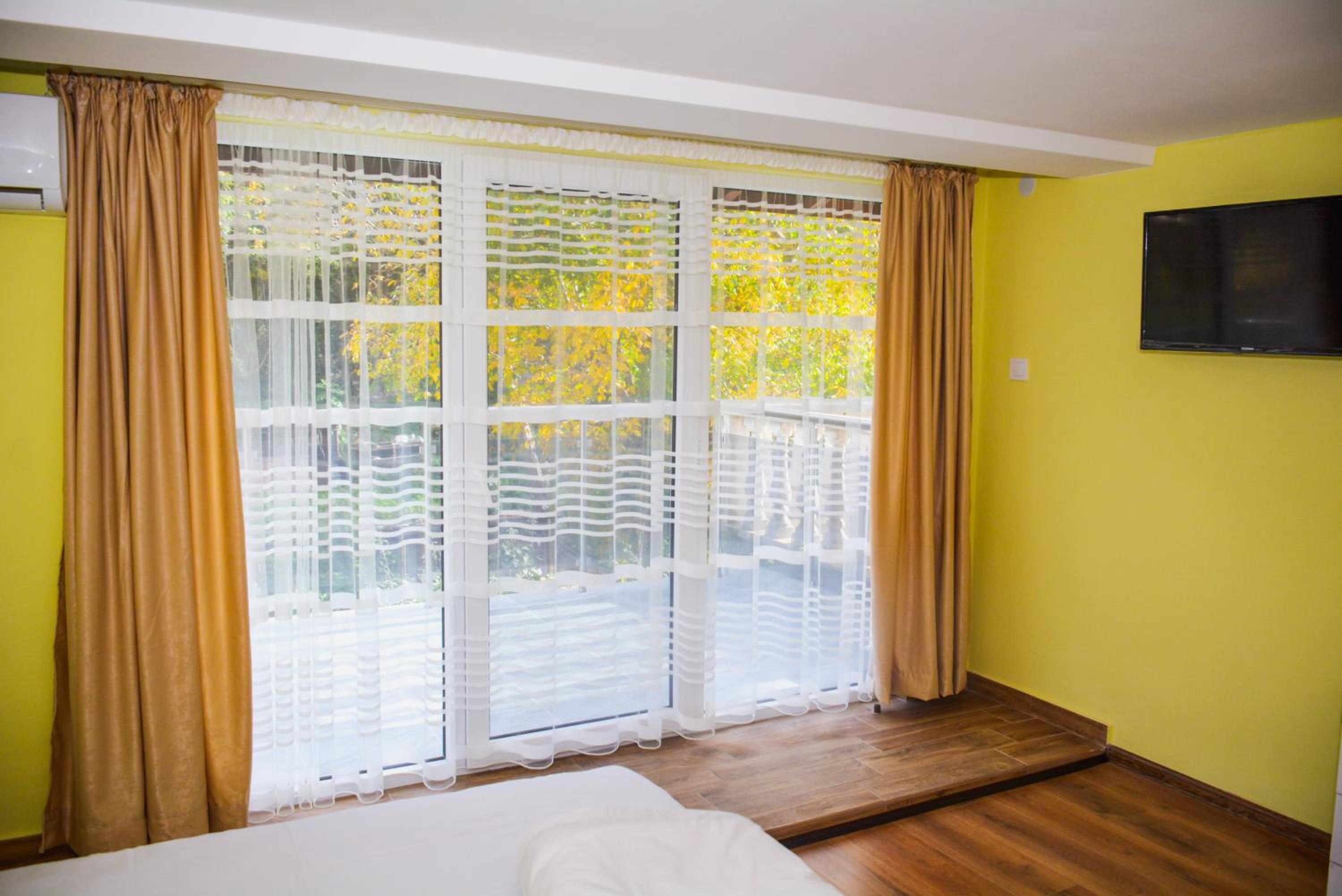 Rade III-Vratsa Exclusive mountain view