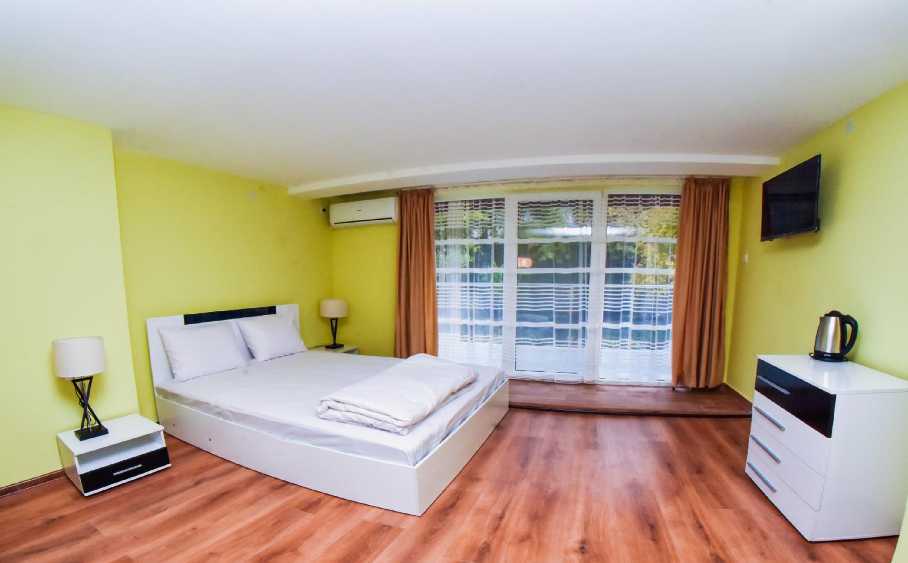 Rade III-Vratsa Exclusive mountain view