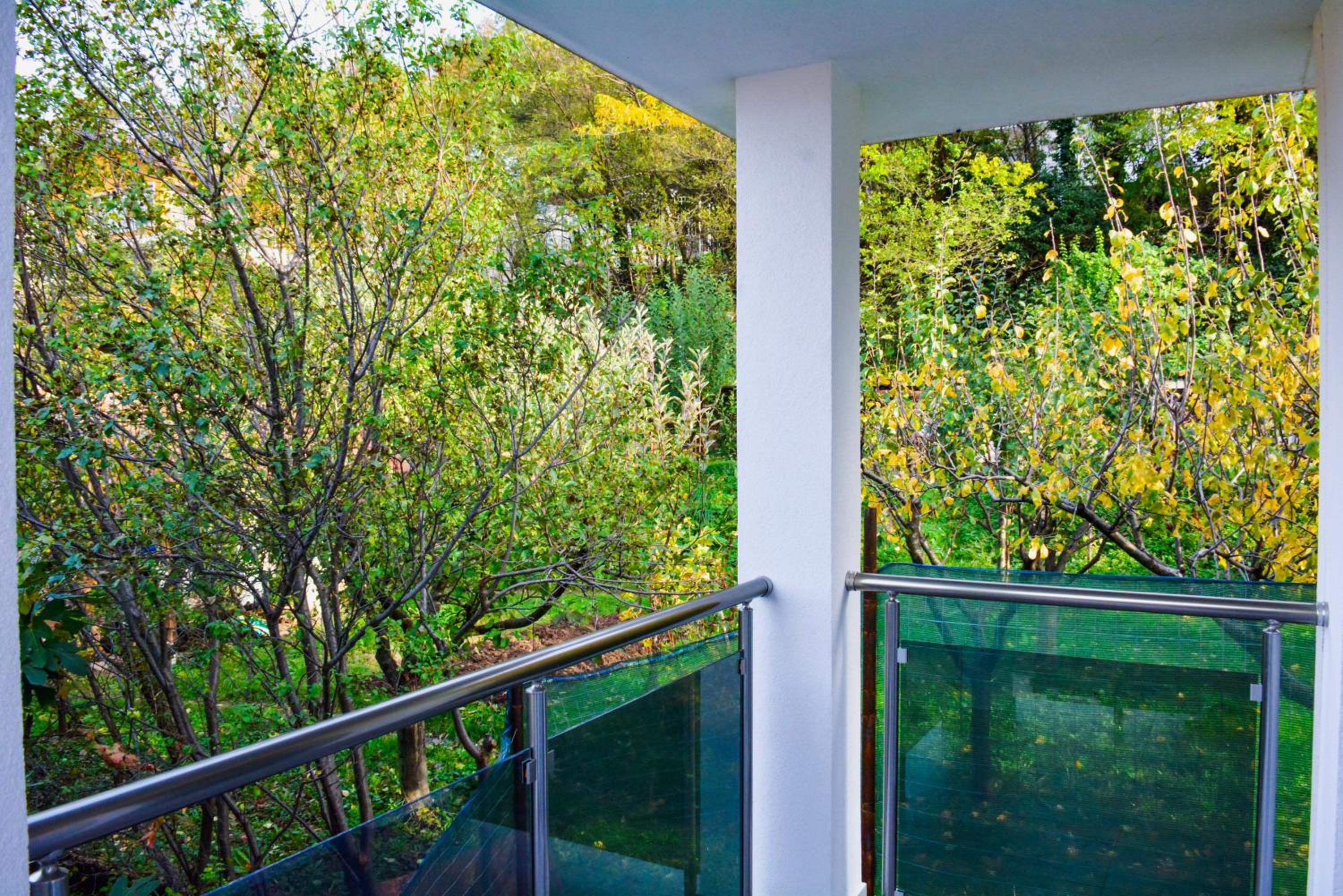 Rade III-Vratsa Exclusive mountain view