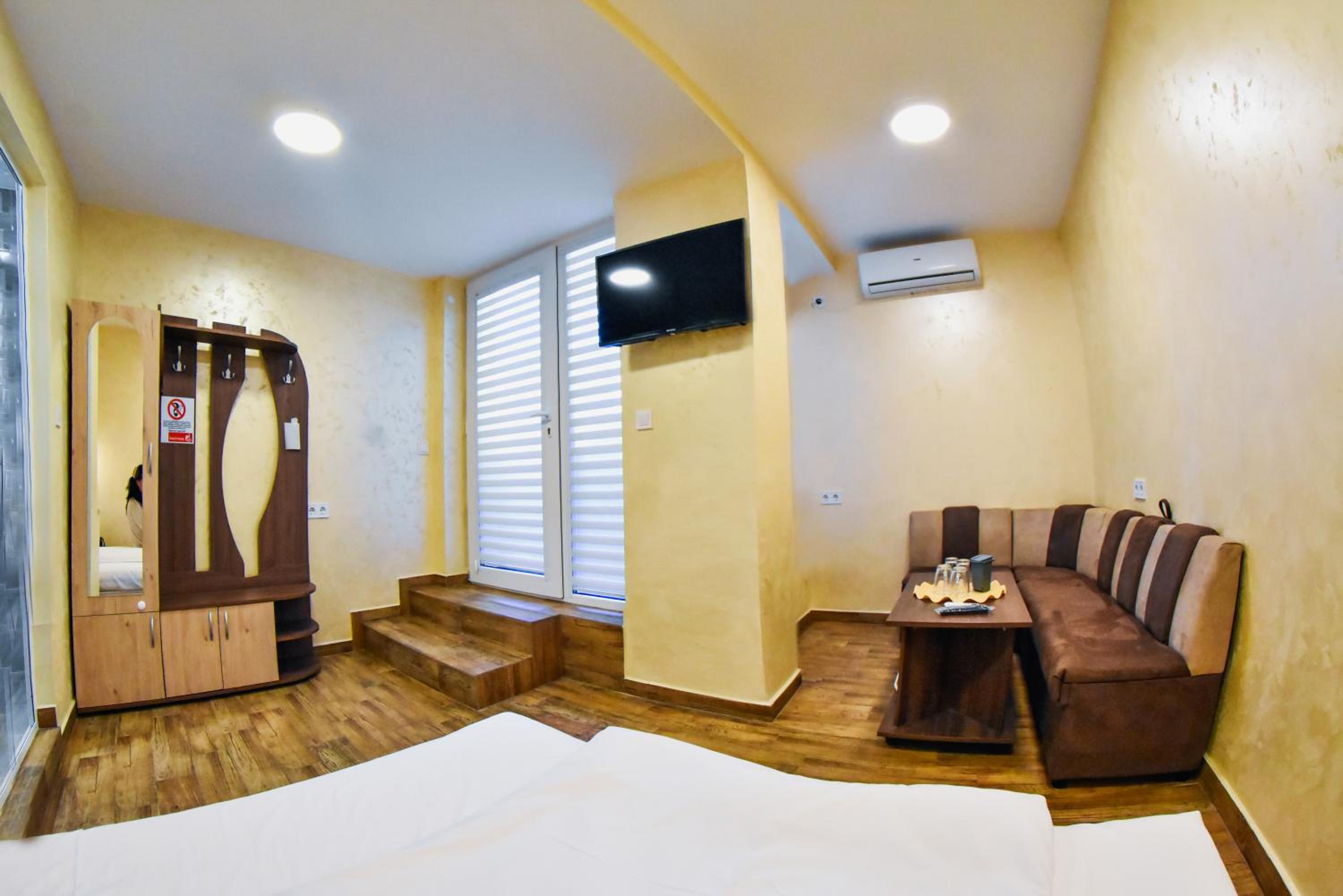 Rade III-Vratsa Exclusive mountain view