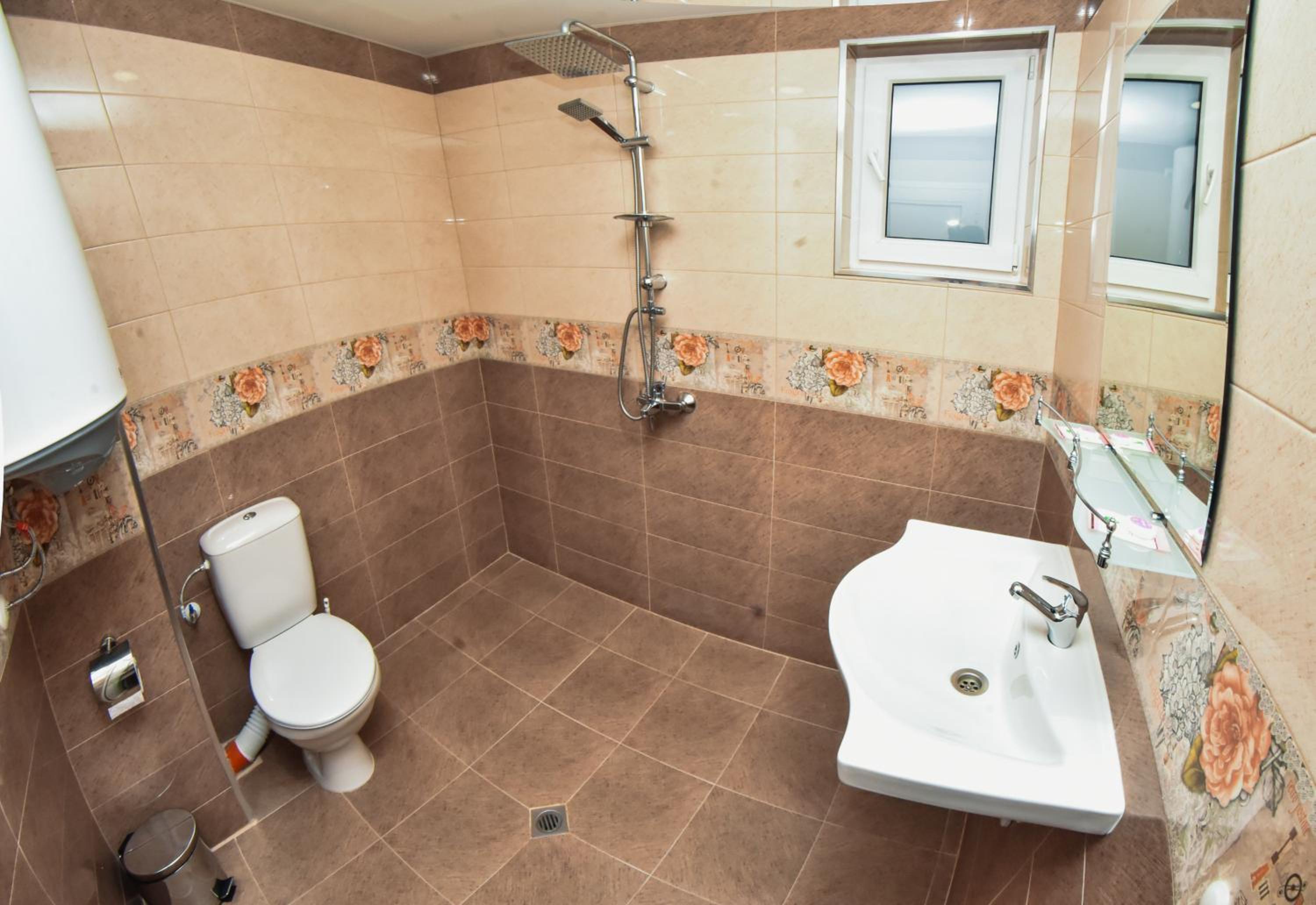 Rade III-Vratsa Exclusive mountain view