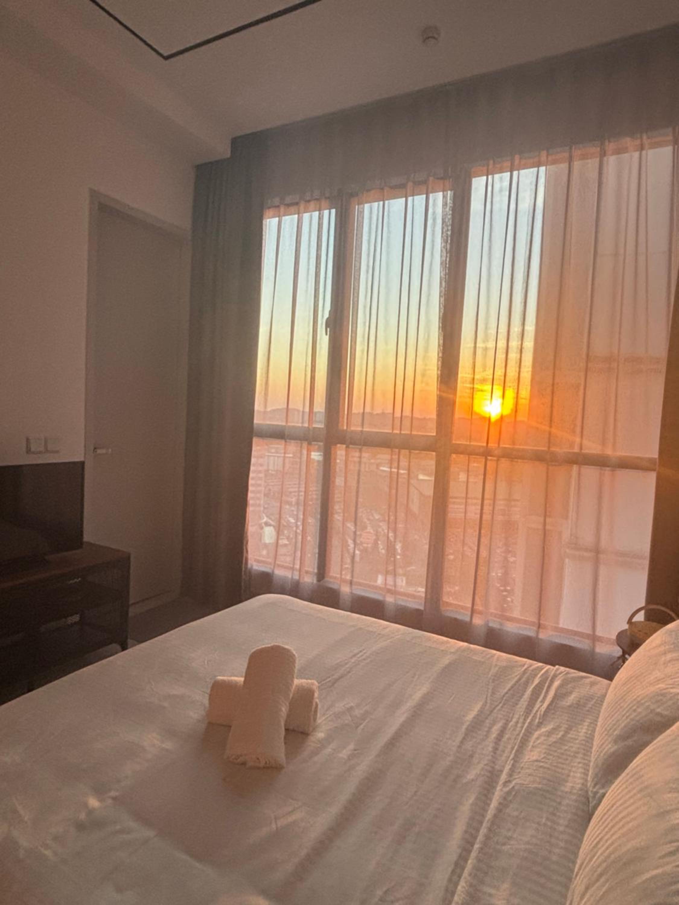 Skytrees Comfort Room With Simple Design Concept