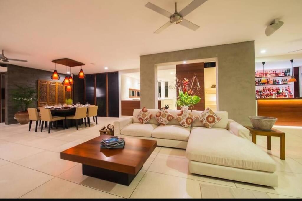 THE MUSE Pantai Nyanyi Villa view 3