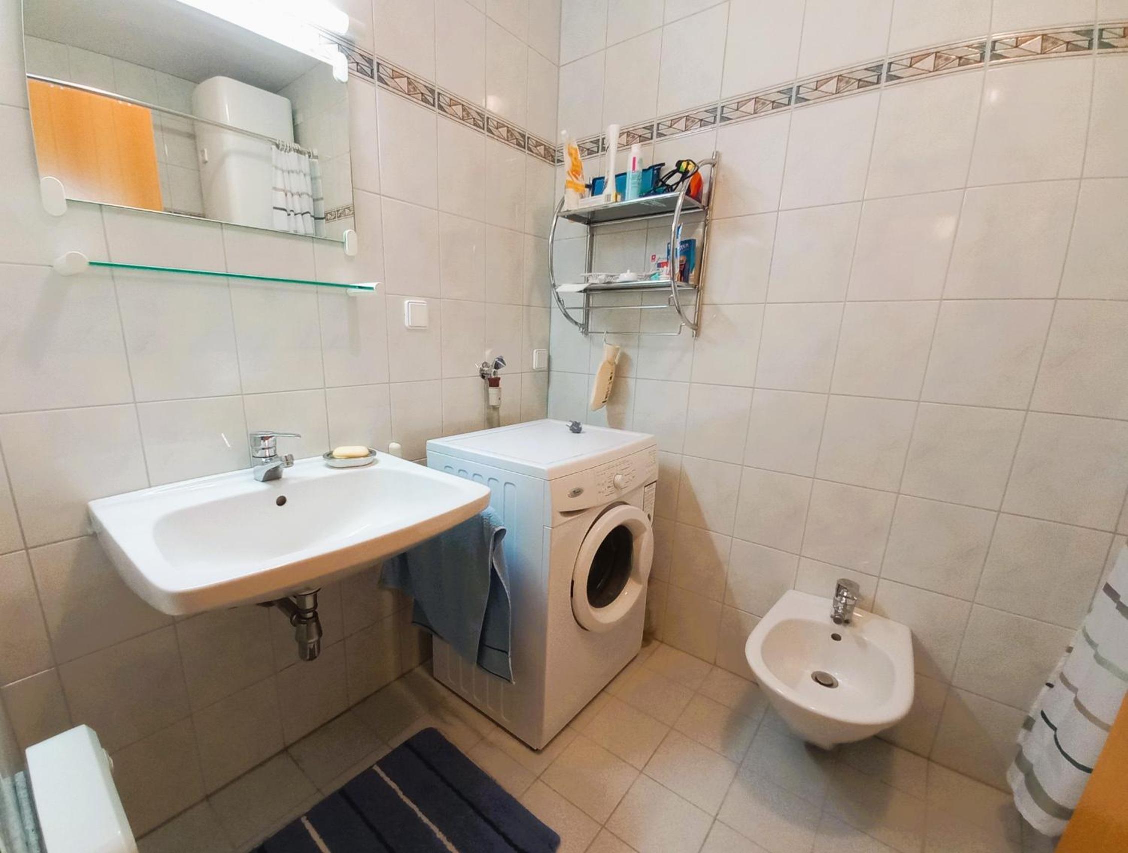 LB5 Seeappartement Haus Landskron mit direktem Seezugang am Ossiachersee