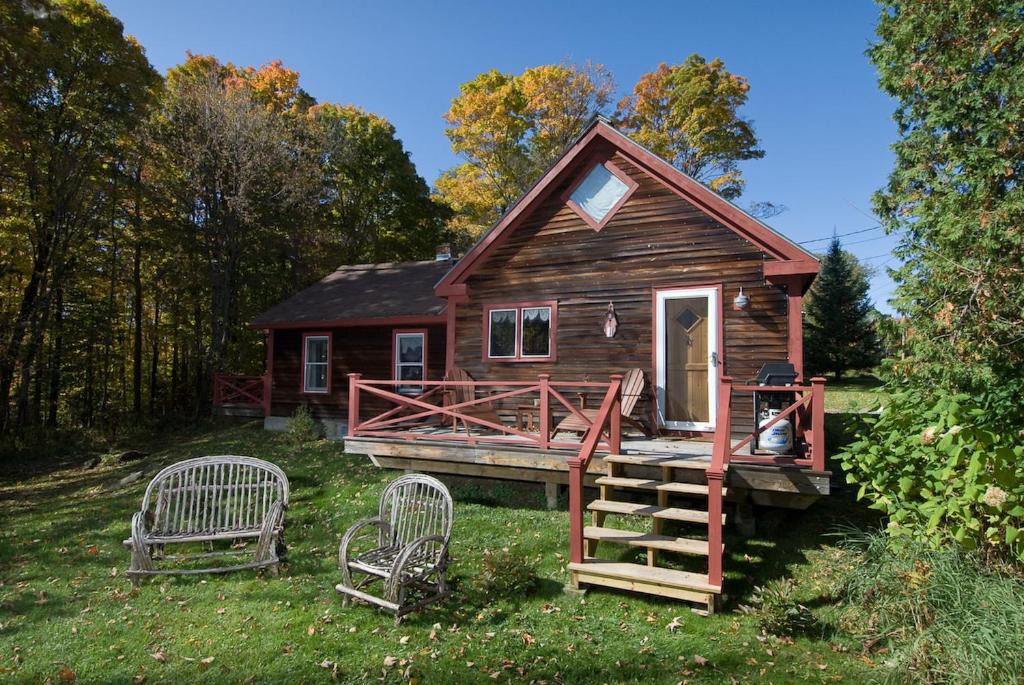 Goldilocks Cabin view 2