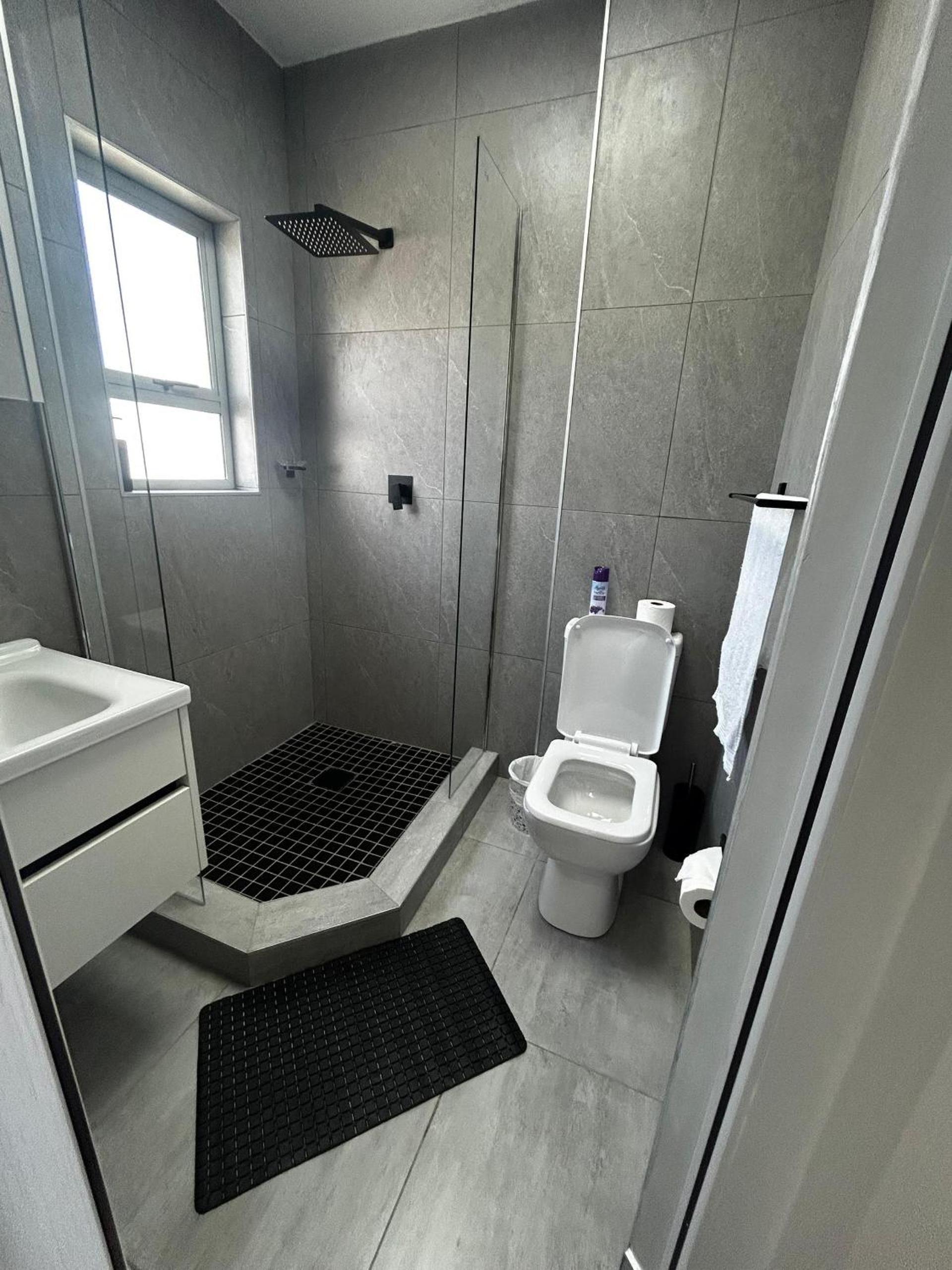 Swakop Luxurious Apartment with Balcony
