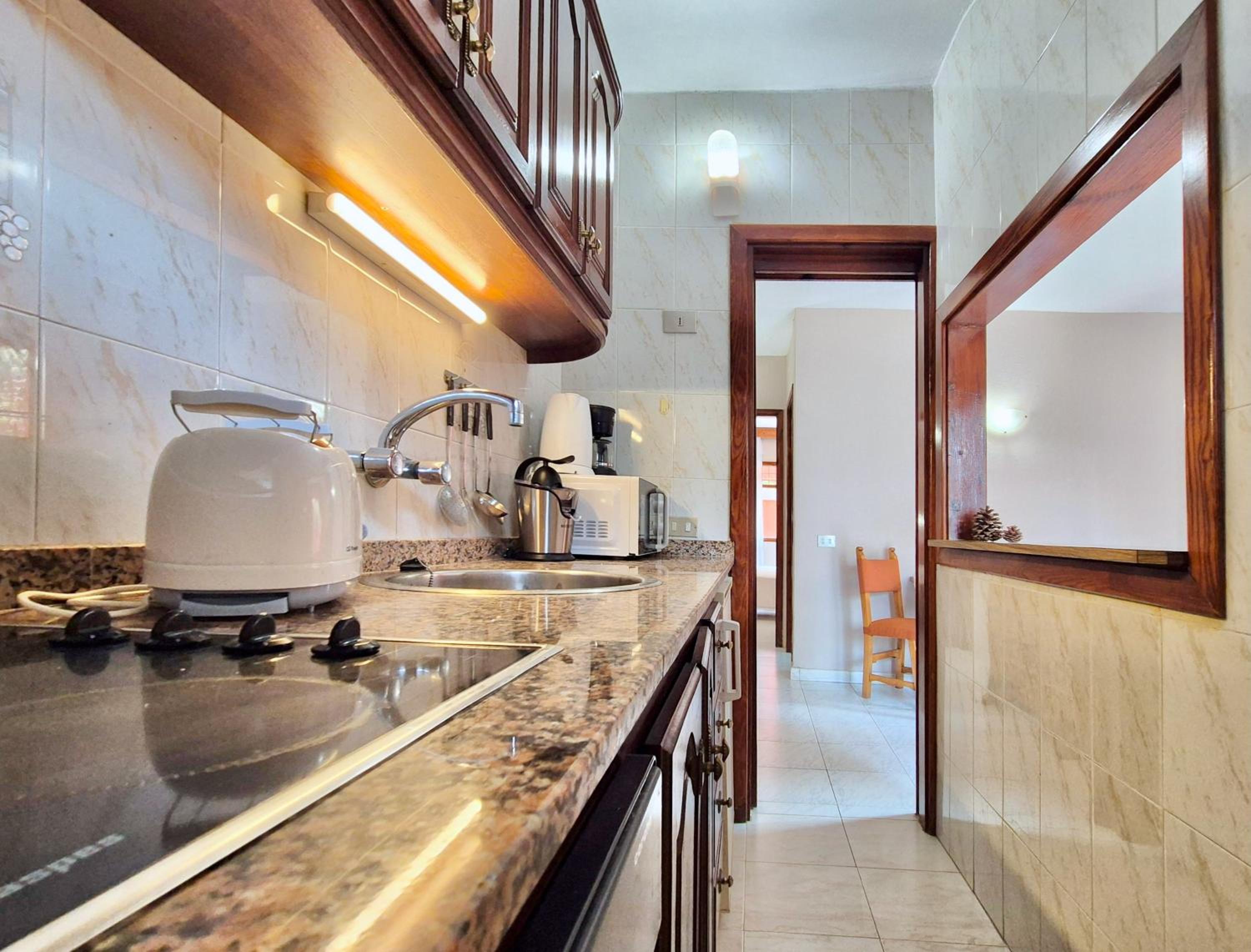 Canaima Apartments