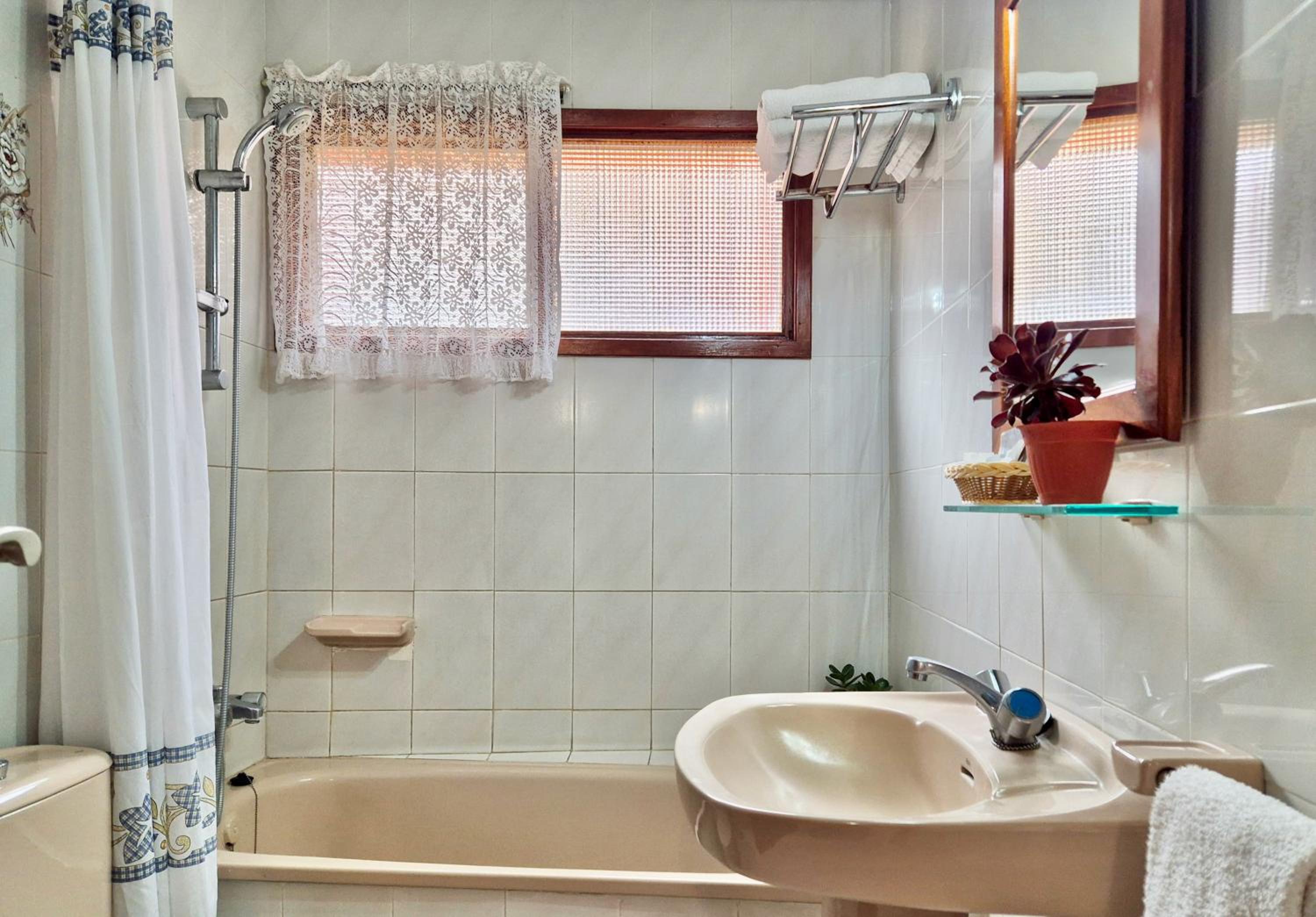 Canaima Apartments
