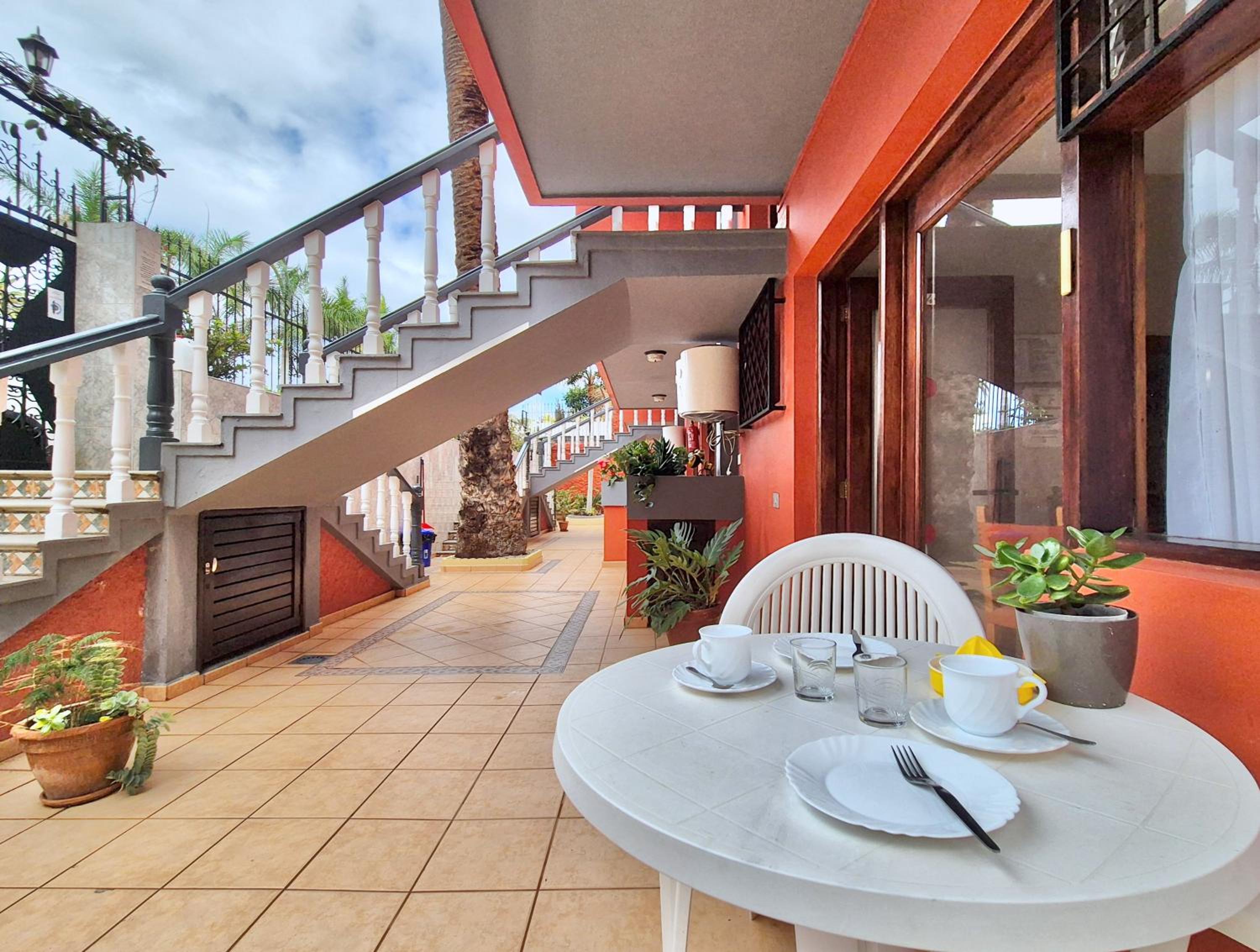 Canaima Apartments