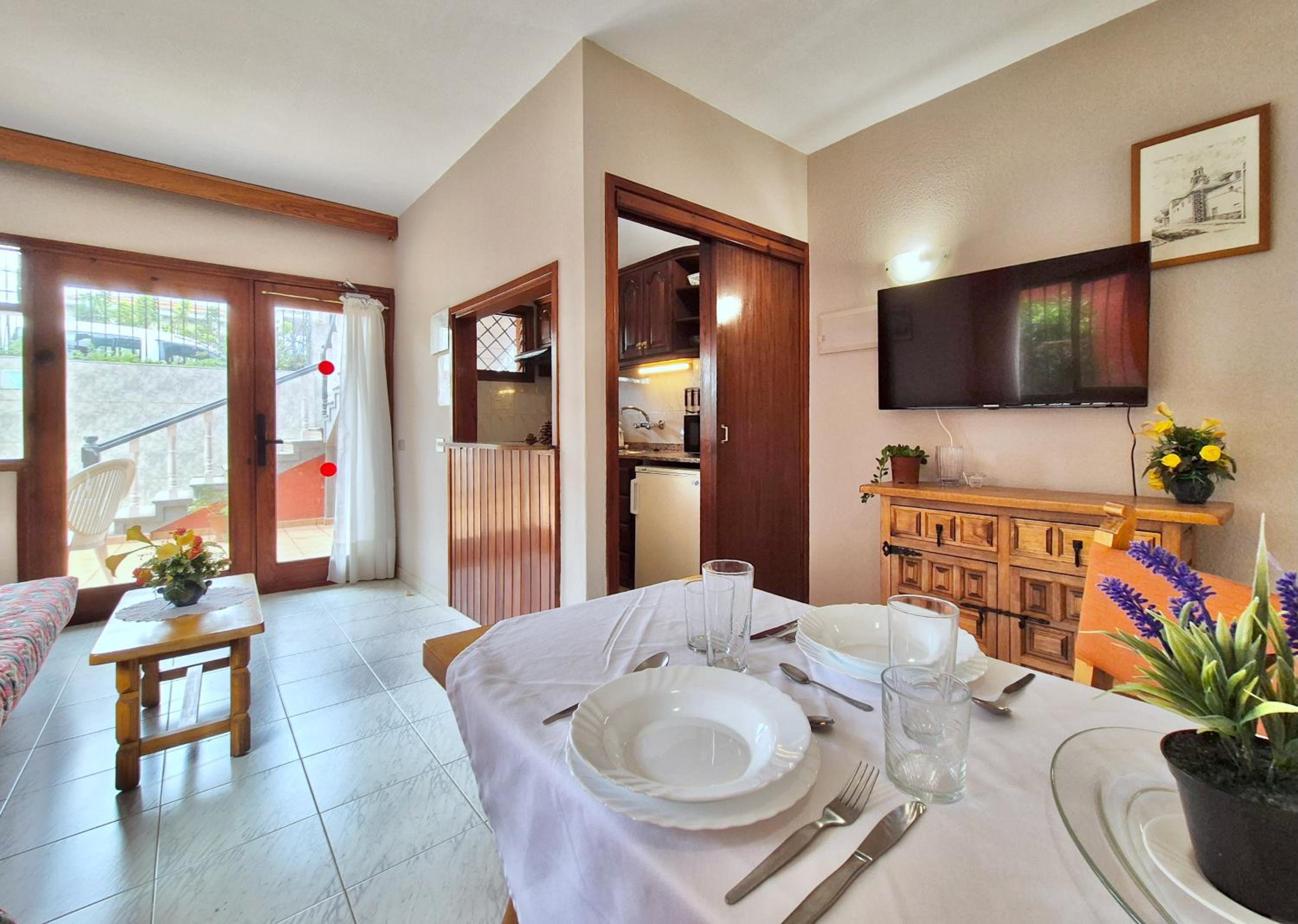 Canaima Apartments